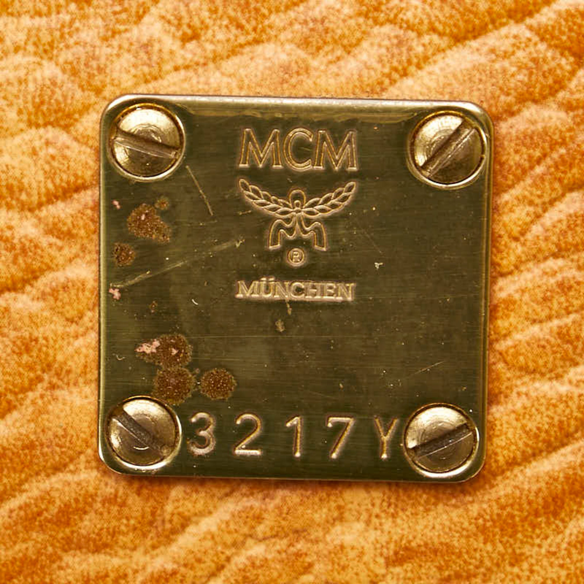 Mcm Brown Leather Boston Bag Handbag (Pre-Owned)