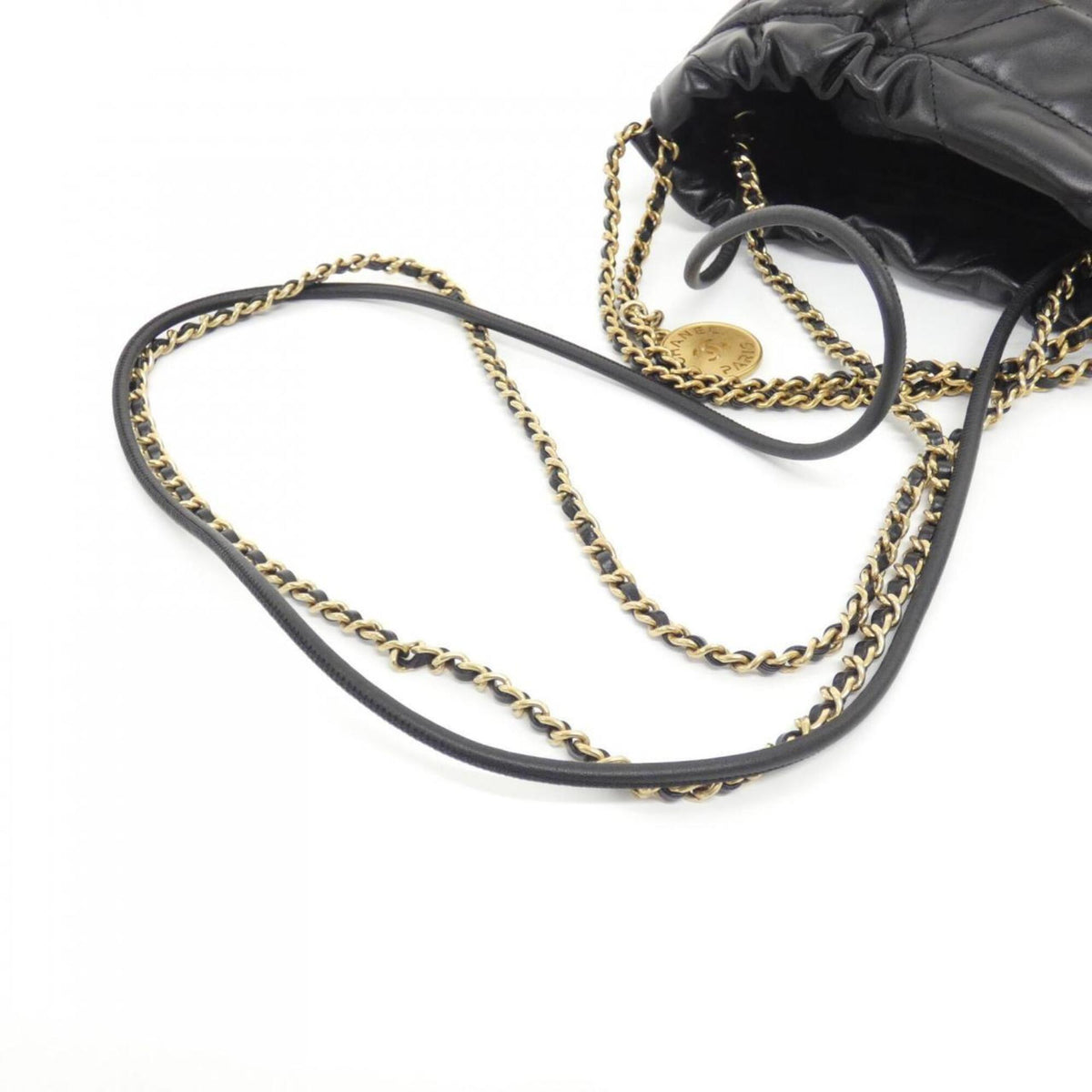 Chanel Black Leather Handbag (Pre-Owned)