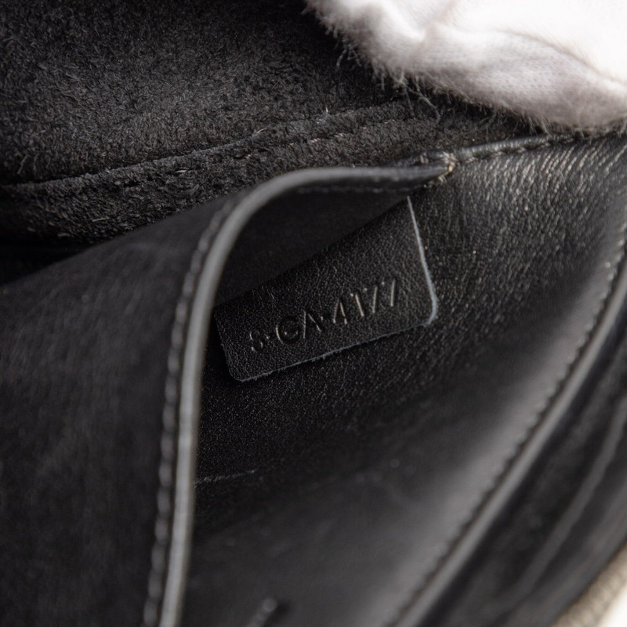 Celine Black Leather Shoulder Bag (Pre-Owned)