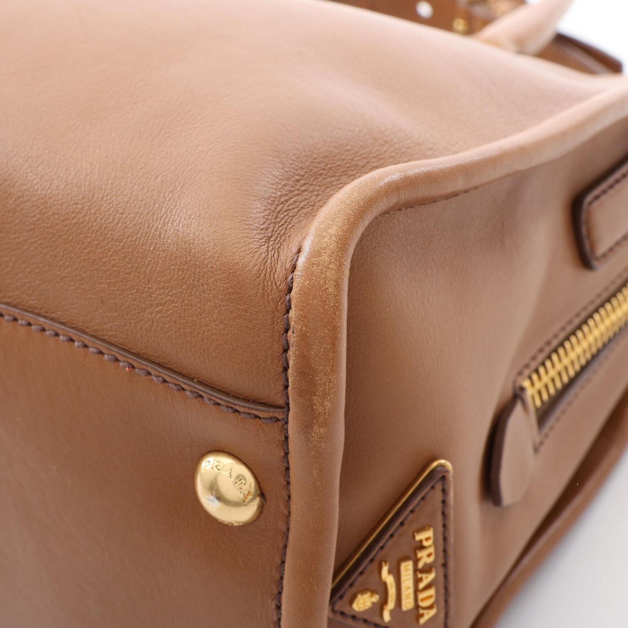 Prada Brown Leather Handbag (Pre-Owned)