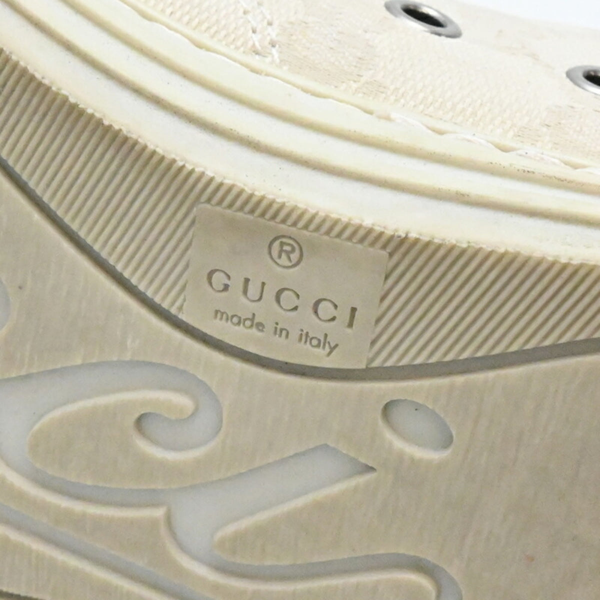 Gucci Sneakers (Pre-Owned)