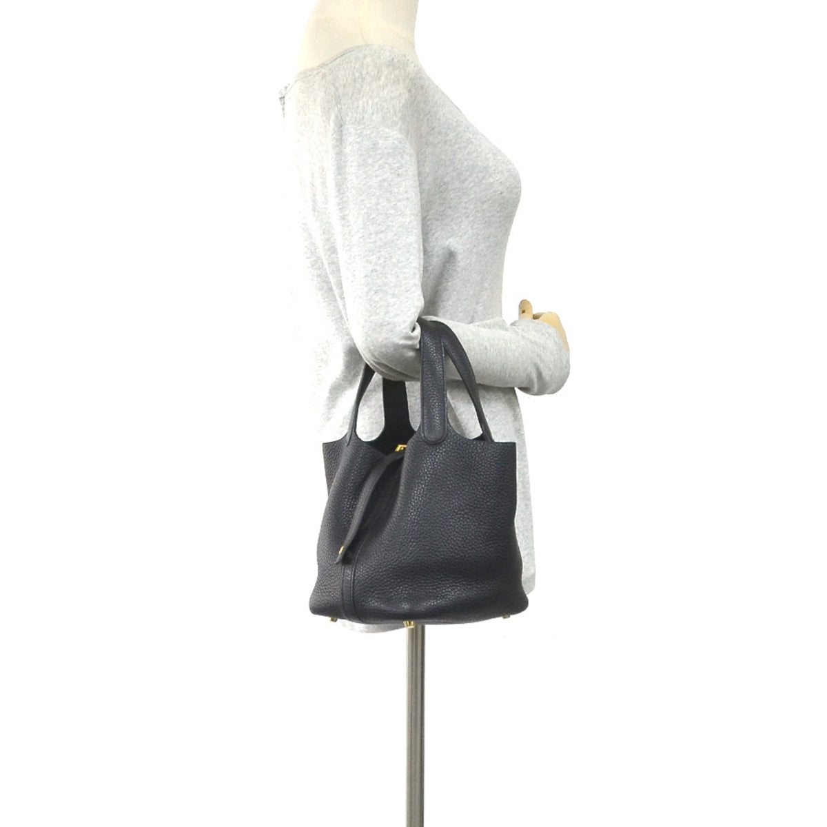 Hermes Black Taurillon Clemence Leather Handbag (Pre-Owned)