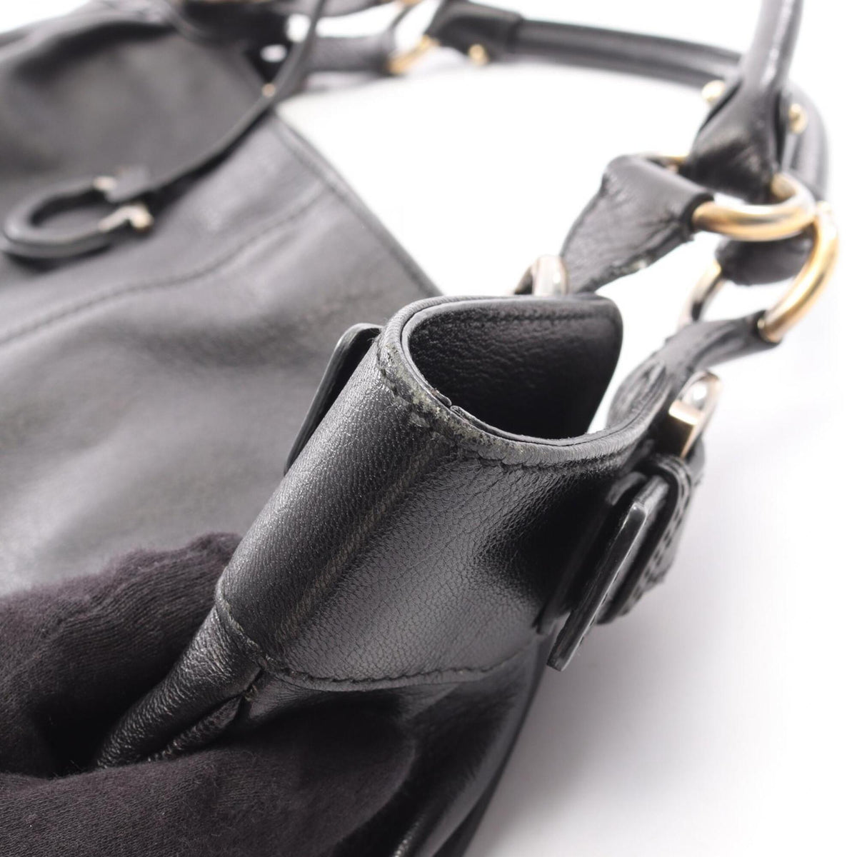 Salvatore Ferragamo Black Leather Handbag (Pre-Owned)