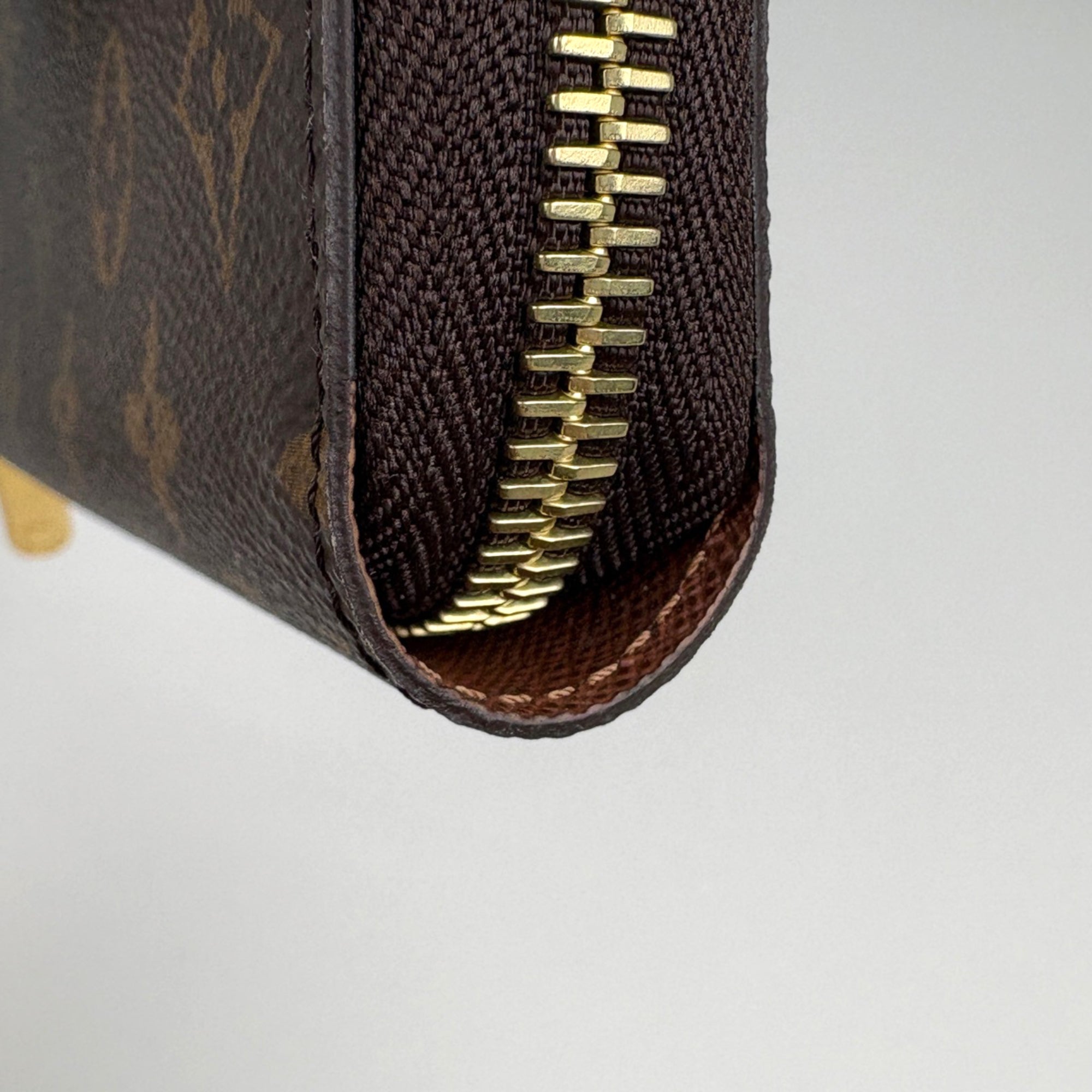 Louis Vuitton Brown Monogram Monogram Long Wallet (Bi-Fold) (Pre-Owned)