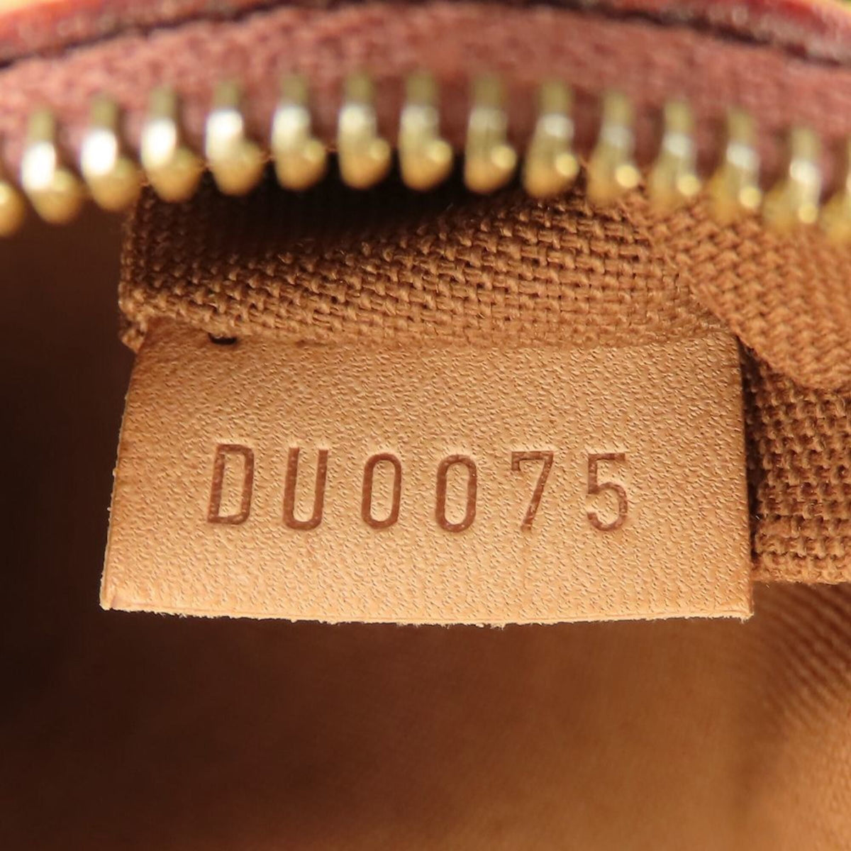 Louis Vuitton Brown Monogram Canvas Handbag (Pre-Owned)