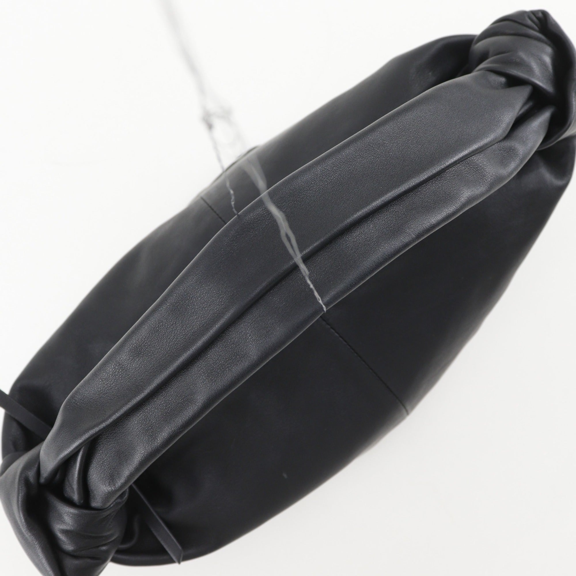 Bottega Veneta Black Handbag (Pre-Owned)