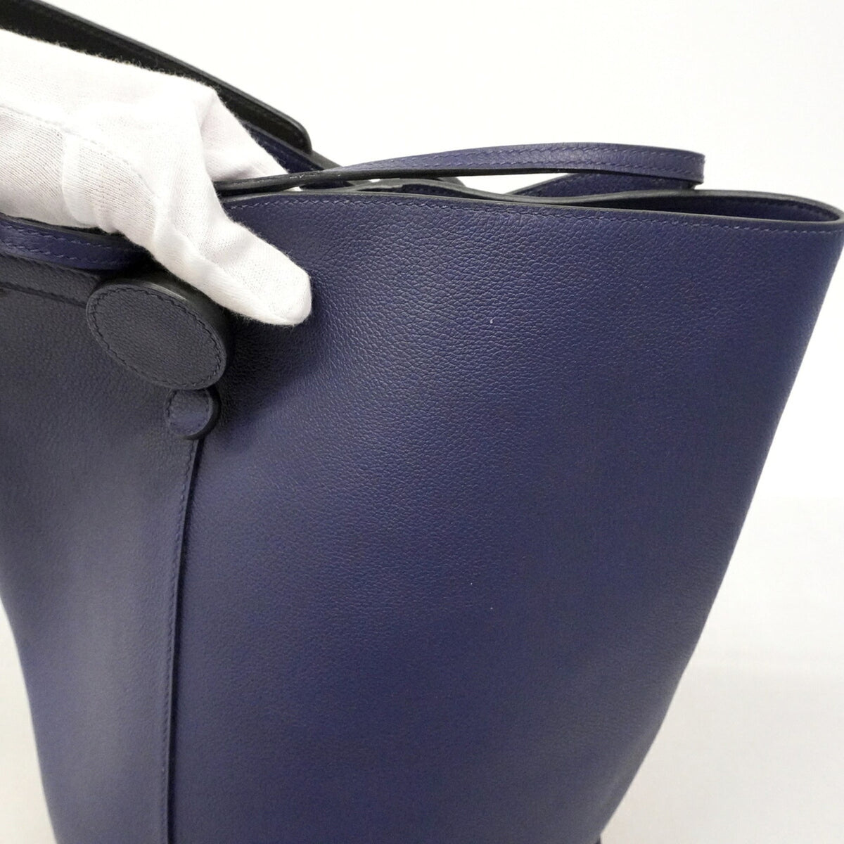 Hermes Silver Shoulder Bag (Pre-Owned)