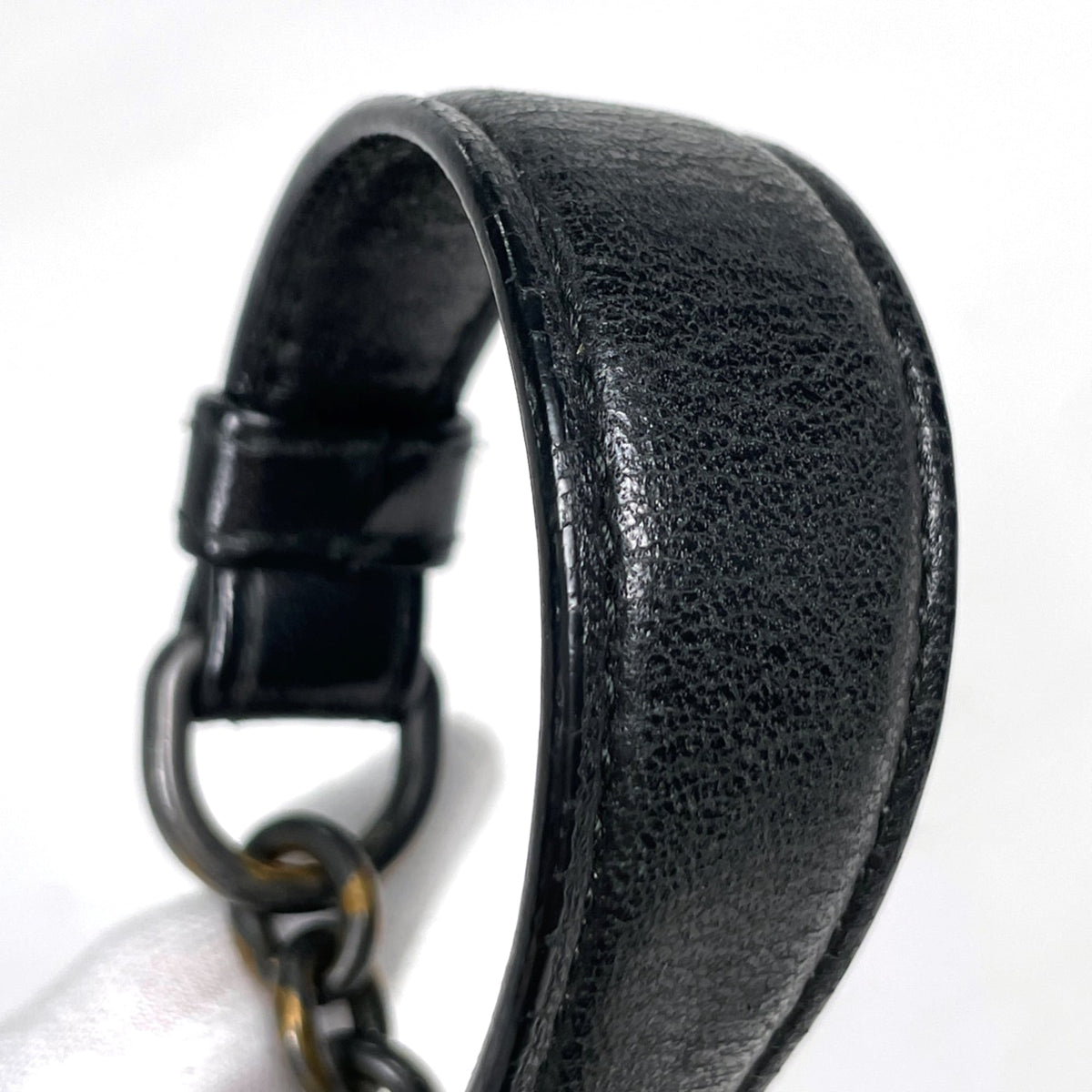 Bottega Veneta Black Leather Shoulder Bag (Pre-Owned)