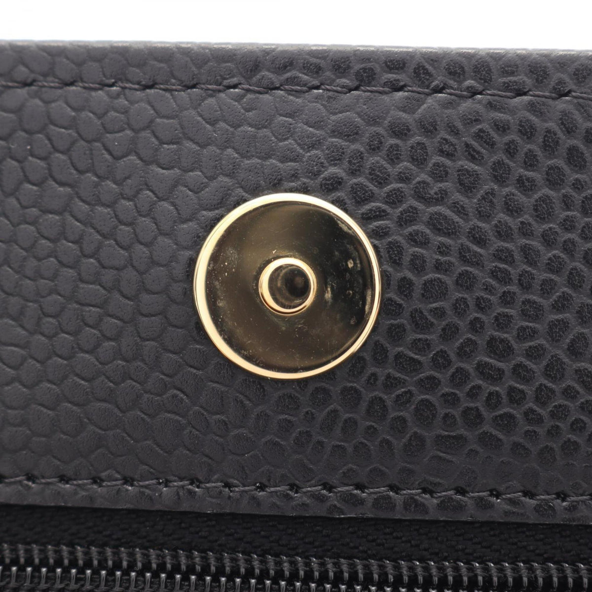 Chanel Black Grained Calfskin Handbag Shoulder Bag (Pre-Owned)
