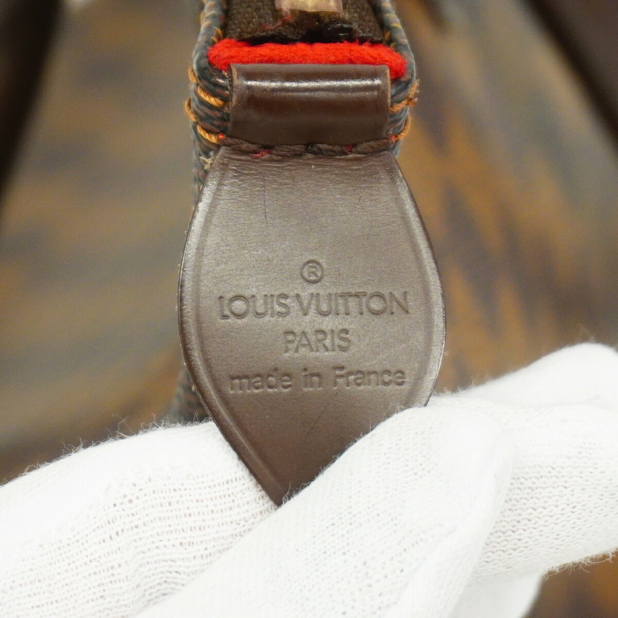 Louis Vuitton Ebene Handbag (Pre-Owned)