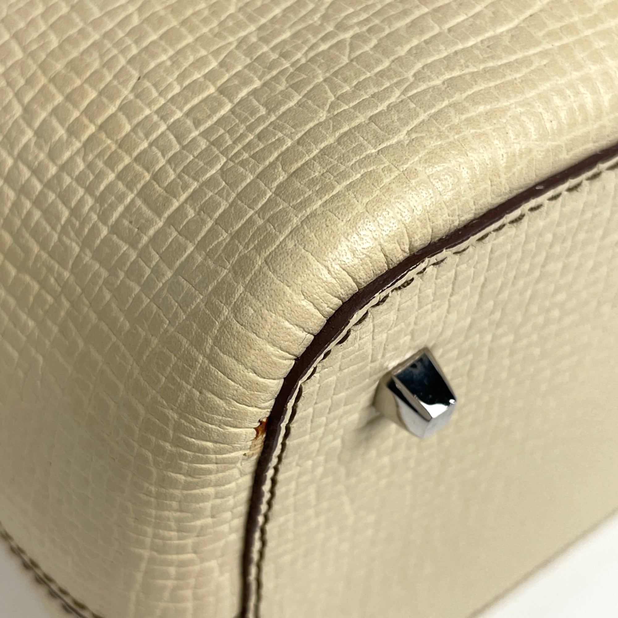 Loewe Light Beige Leather Handbag (Pre-Owned)