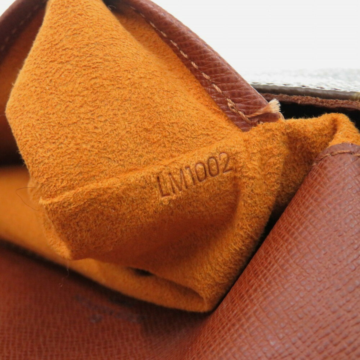 Louis Vuitton Brown Monogram Monogram Shoulder Bag (Pre-Owned)