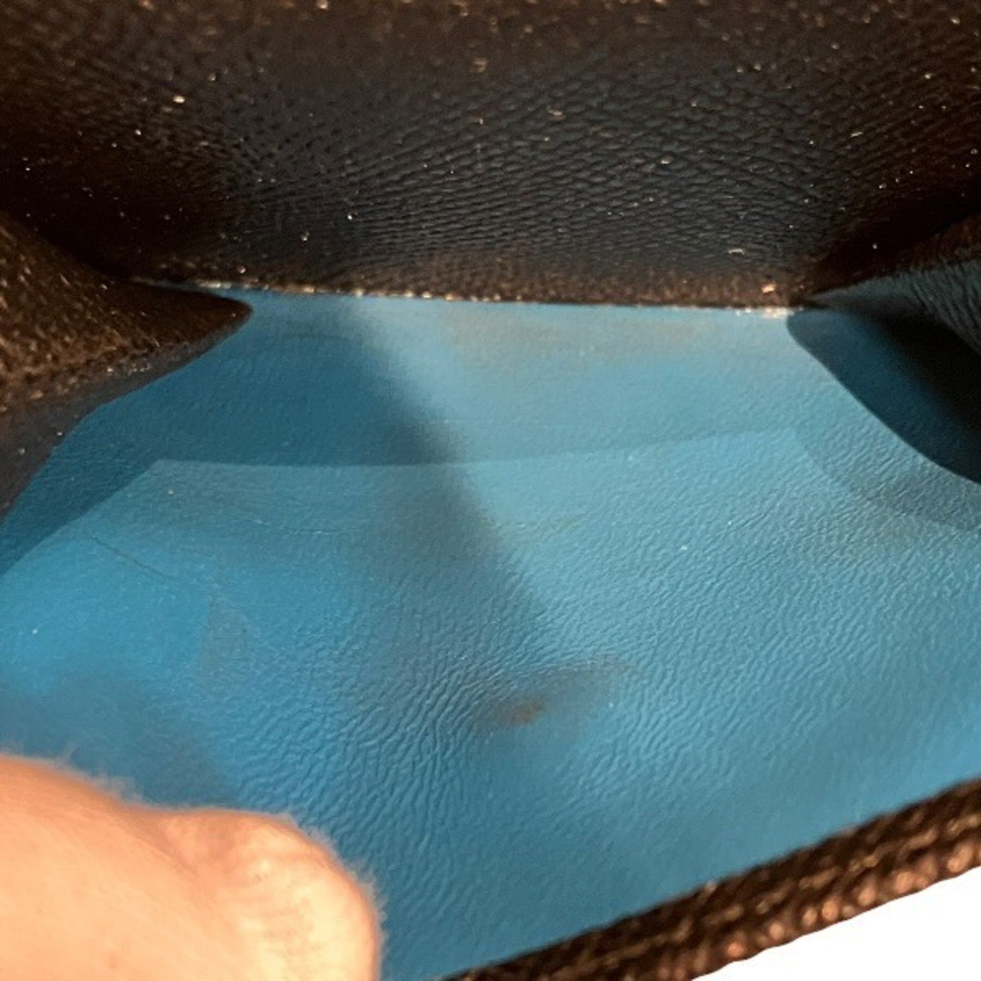 Bvlgari Black Blue Leather Coin Purse/Coin Case (Pre-Owned)