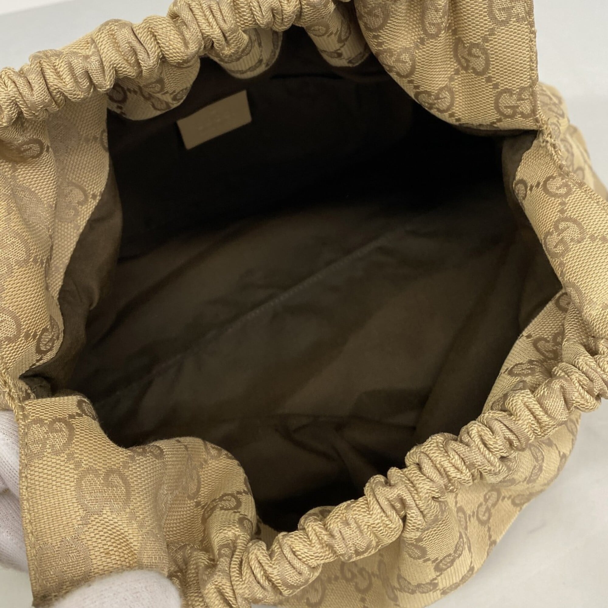 Gucci Beige Canvas Handbag (Pre-Owned)