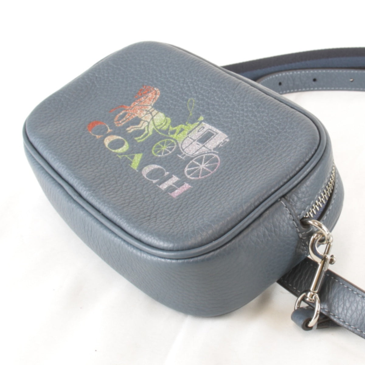 Coach Blue Leather Shoulder Bag (Pre-Owned)