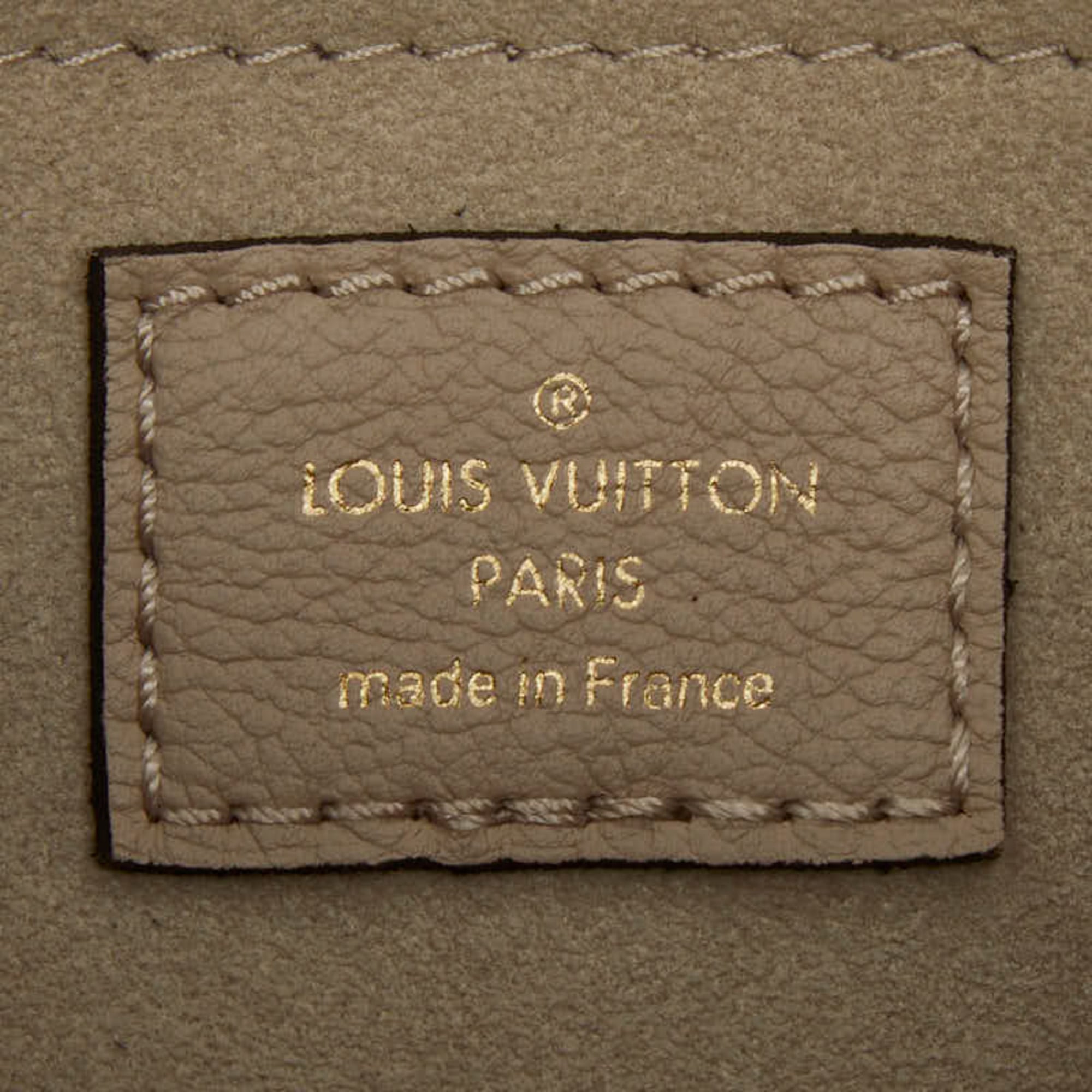 Louis Vuitton Beige Grayish Leather Handbag Shoulder Bag (Pre-Owned)