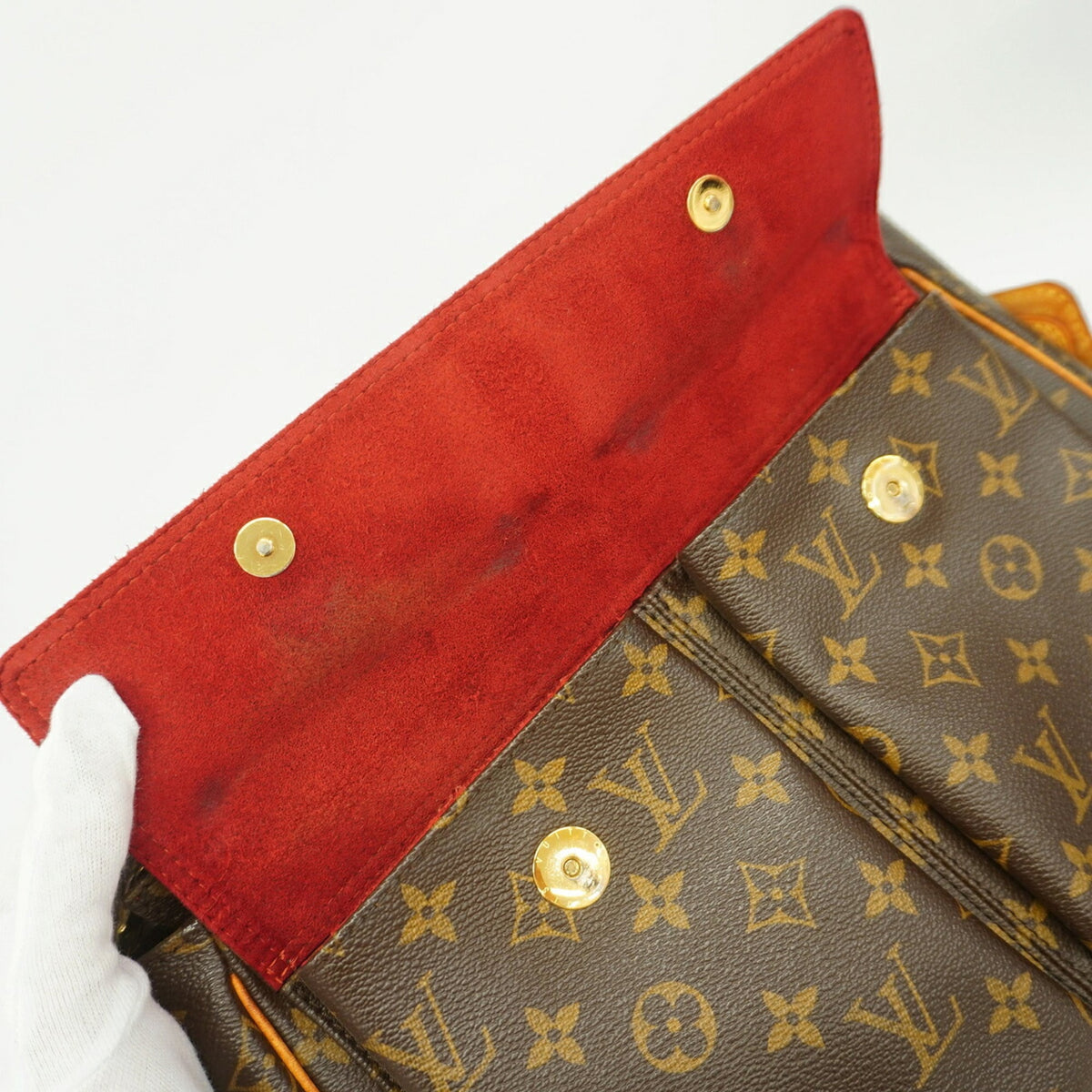 Louis Vuitton Brown Shoulder Bag (Pre-Owned)