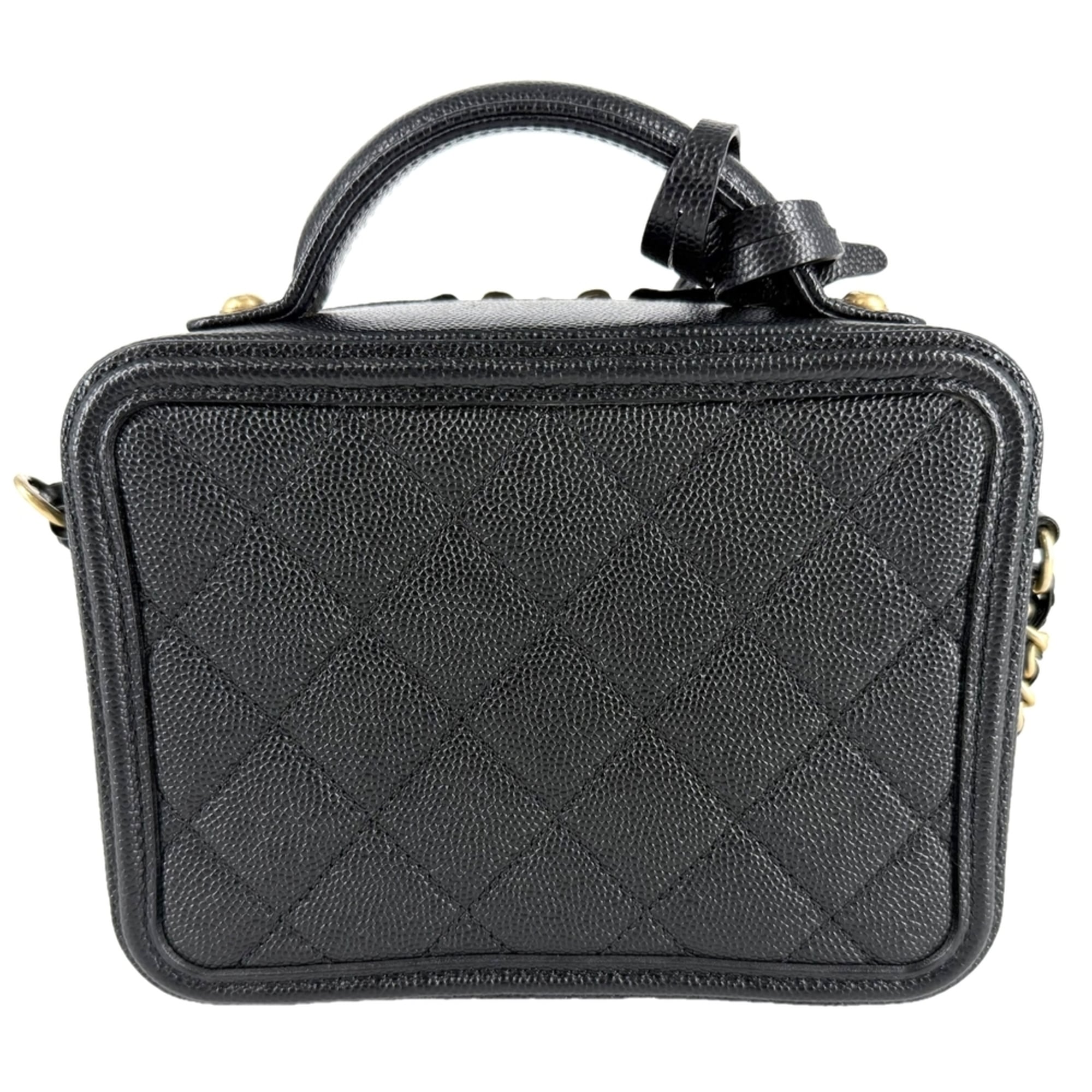 Chanel Matelasse Black Grained Calfskin Handbag Shoulder Bag Vanity Bag (Pre-Owned)