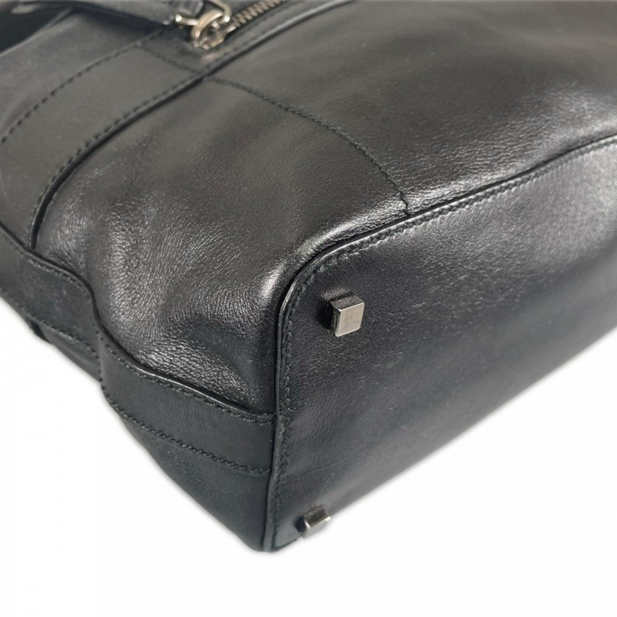 Gucci Black White Leather Handbag (Pre-Owned)