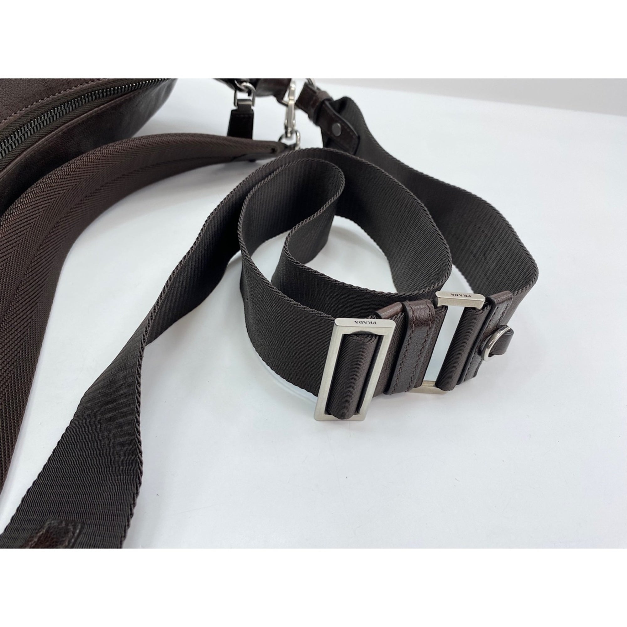 Prada Brown Shoulder Bag (Pre-Owned)