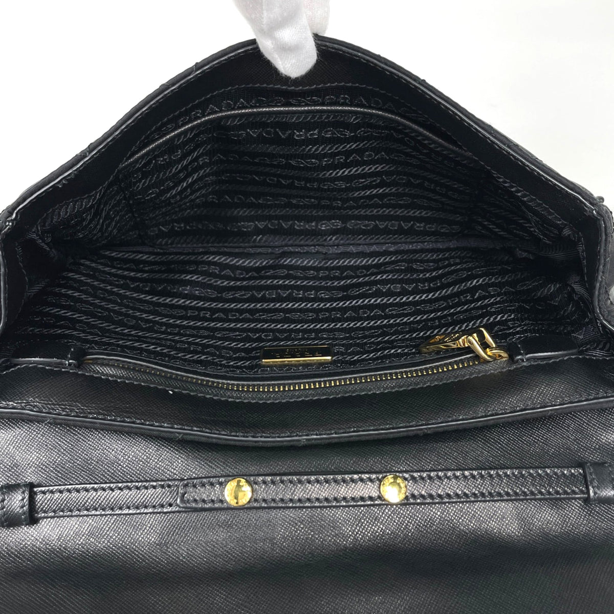 Prada Black Nero Quilting Nylon Shoulder Bag (Pre-Owned)
