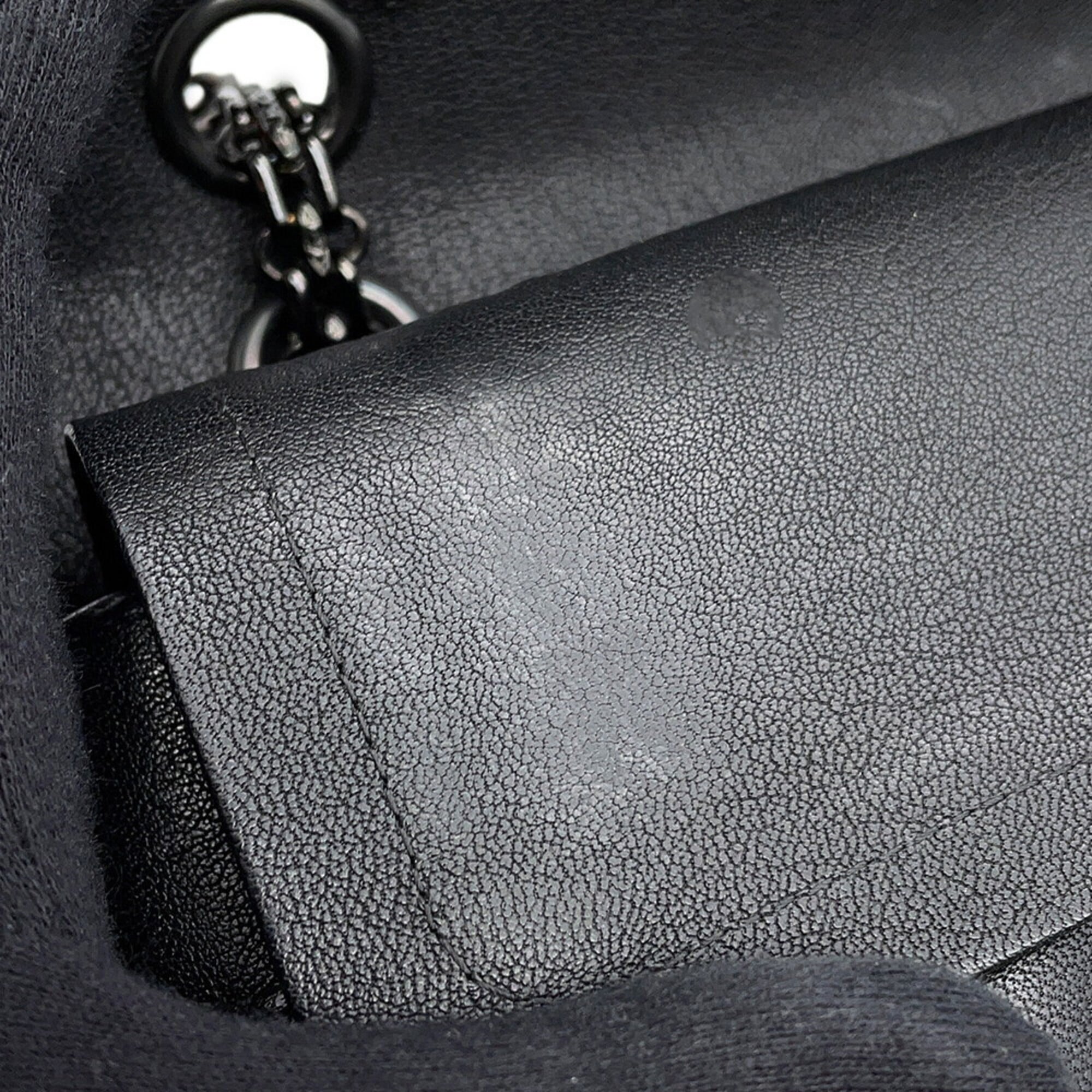 Chanel 2.55 Black Leather Handbag Shoulder Bag (Pre-Owned)