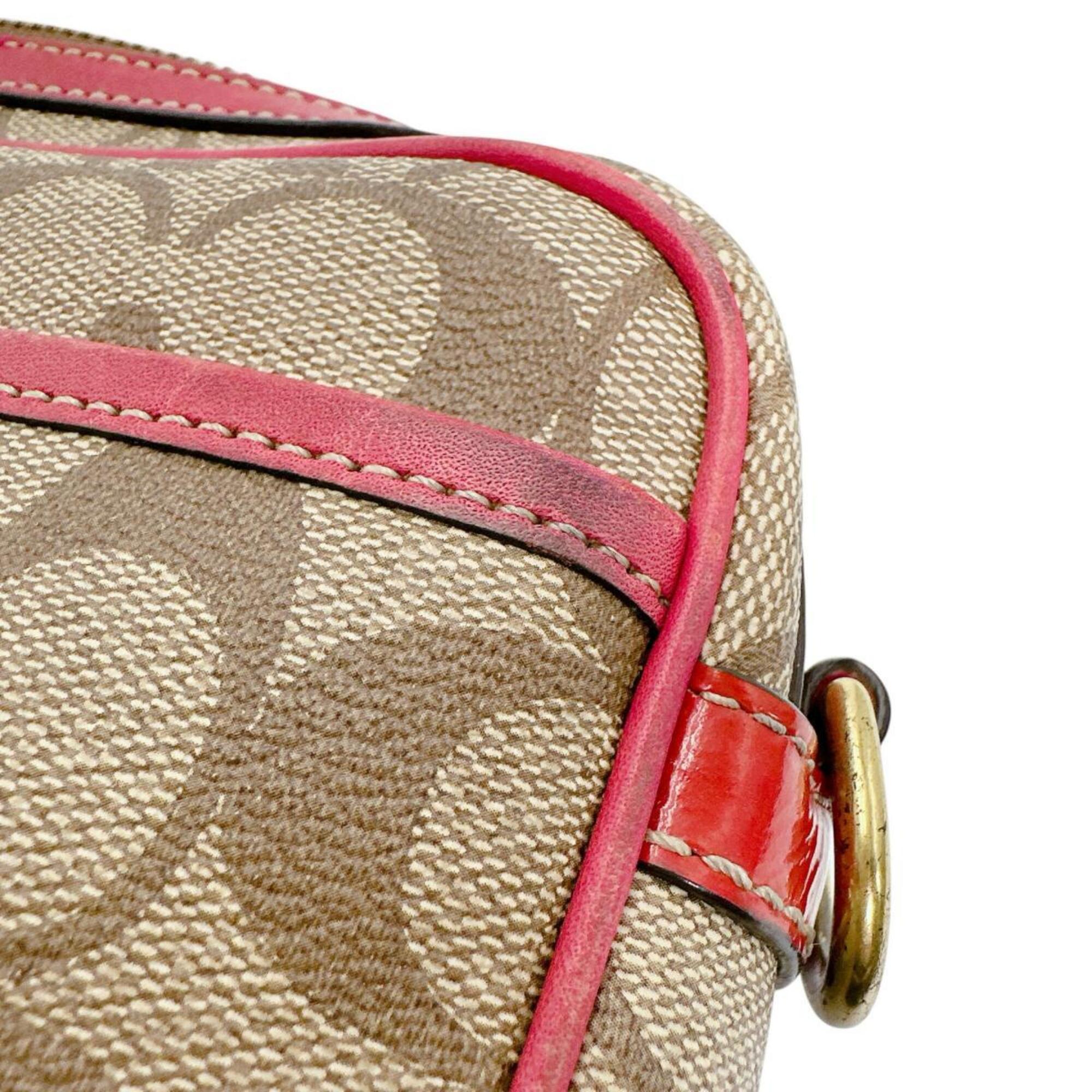 Coach Beige Leather Shoulder Bag Sling Bag (Pre-Owned)