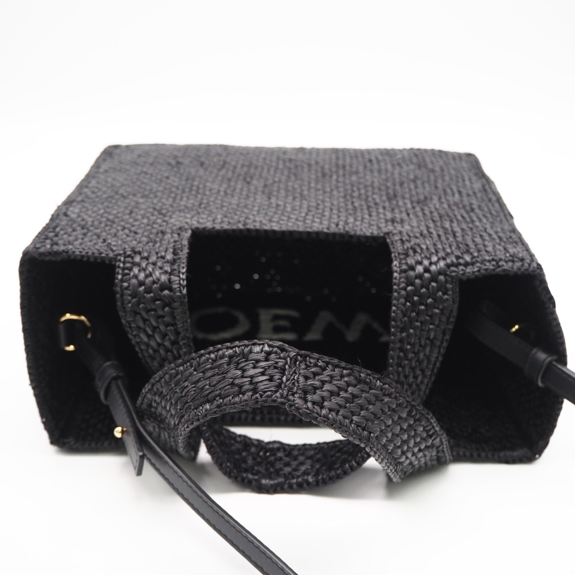 Loewe Black White Raffia Leather Handbag (Pre-Owned)