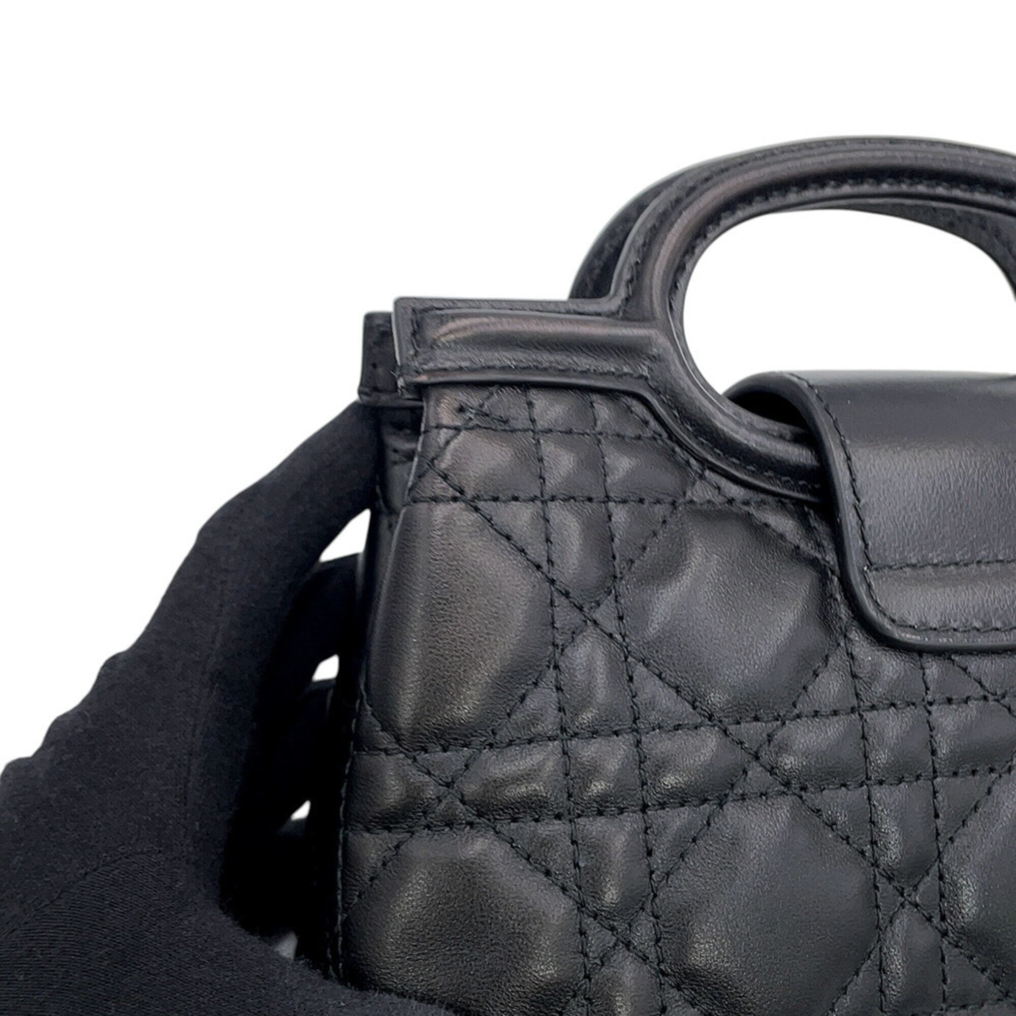 Christian Dior Black Leather Handbag Shoulder Bag (Pre-Owned)