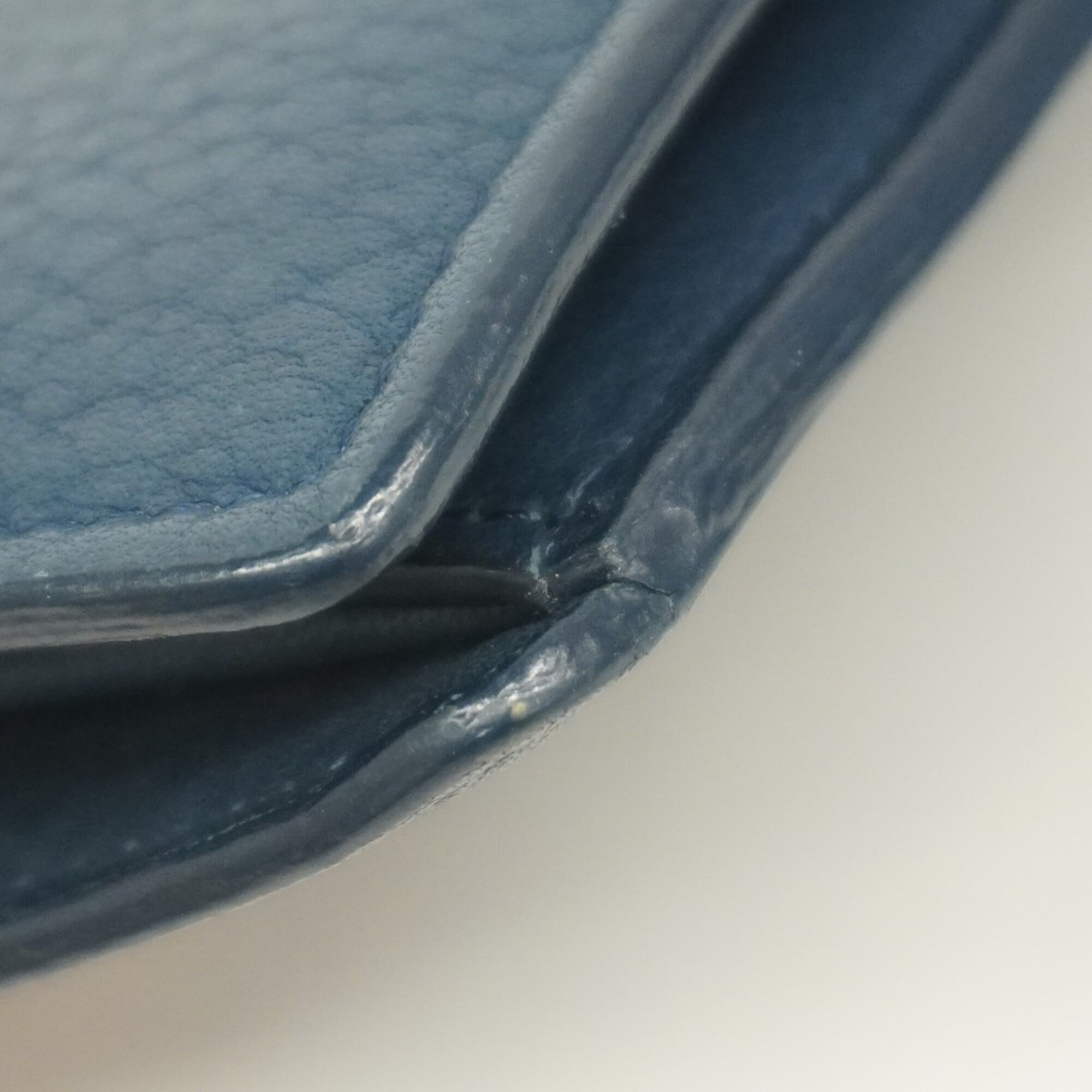 Chanel Blue Leather Long Wallet (Bi-Fold) (Pre-Owned)