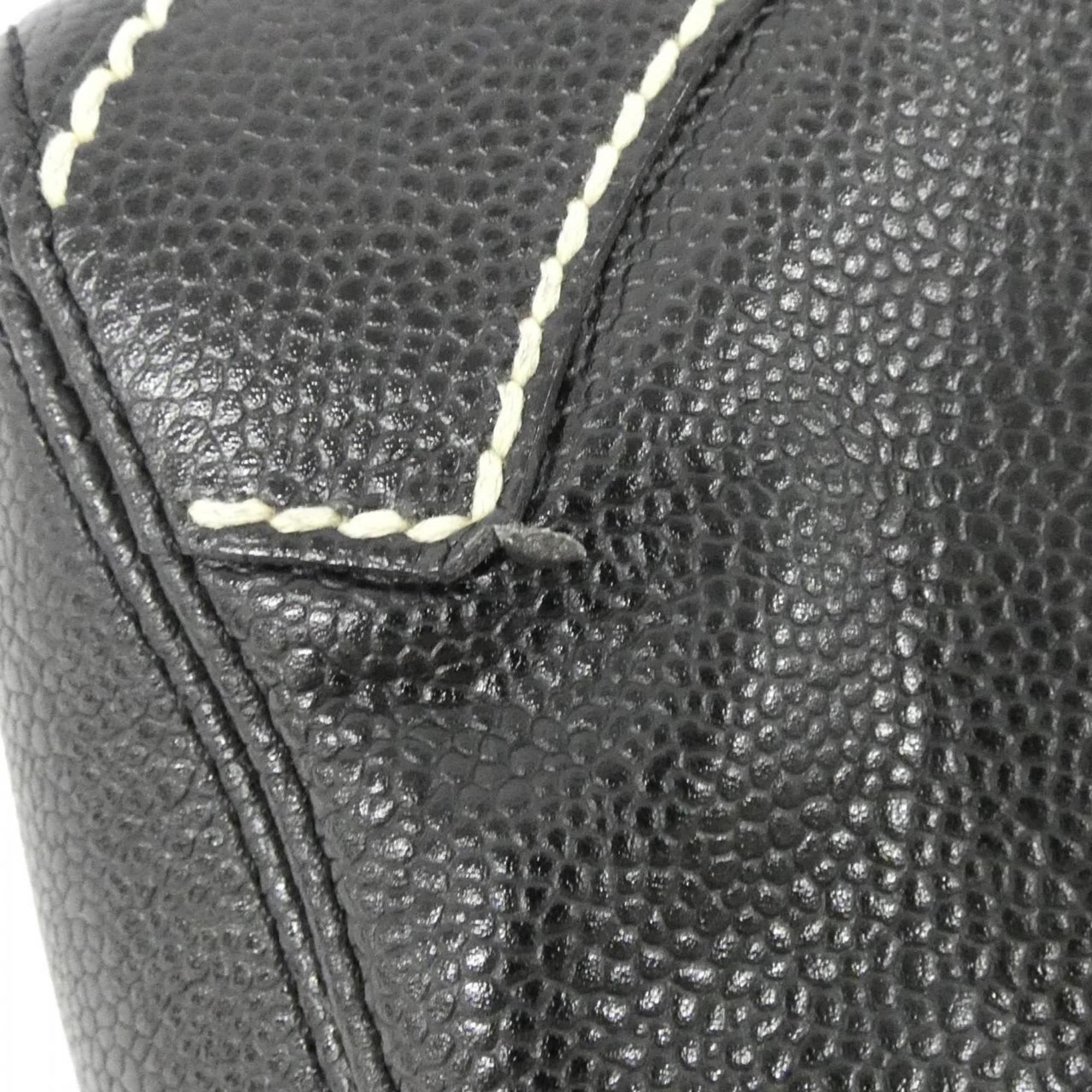 Chanel Black Grained Calfskin Shoulder Bag (Pre-Owned)