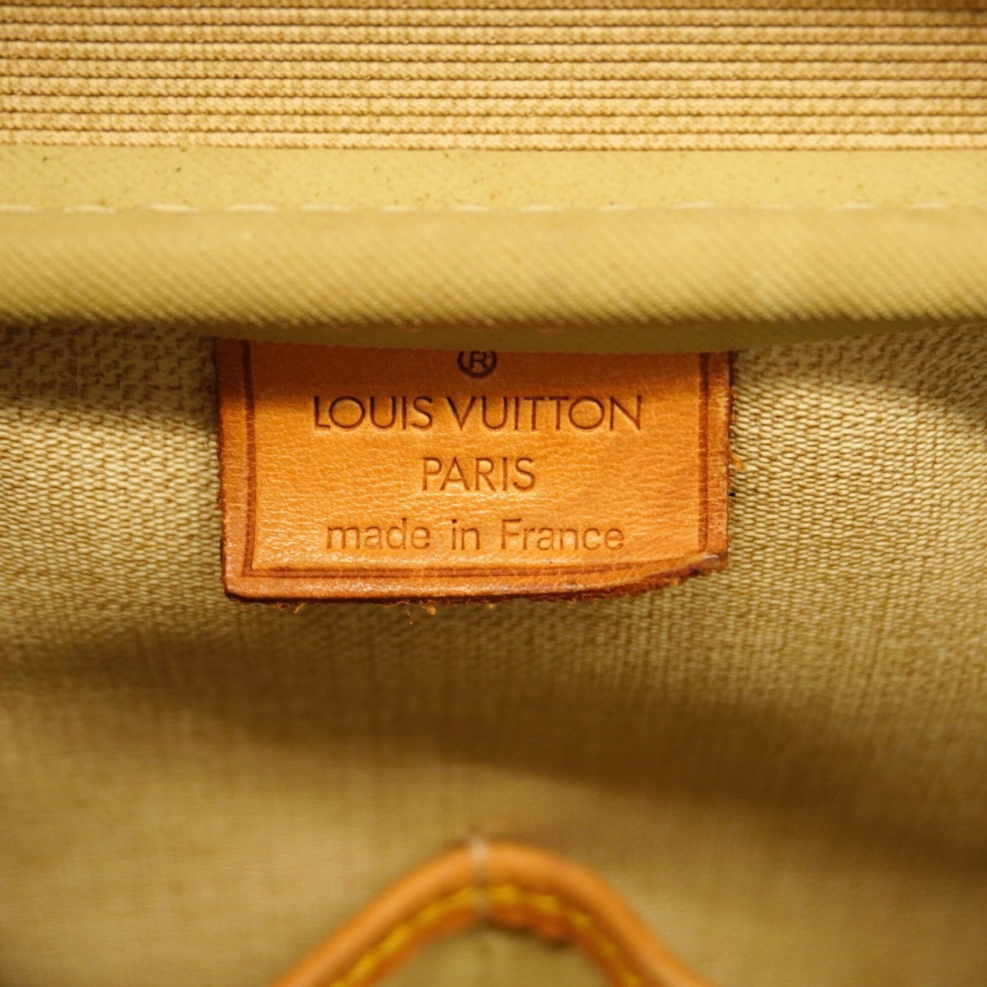 Louis Vuitton Brown Handbag (Pre-Owned)