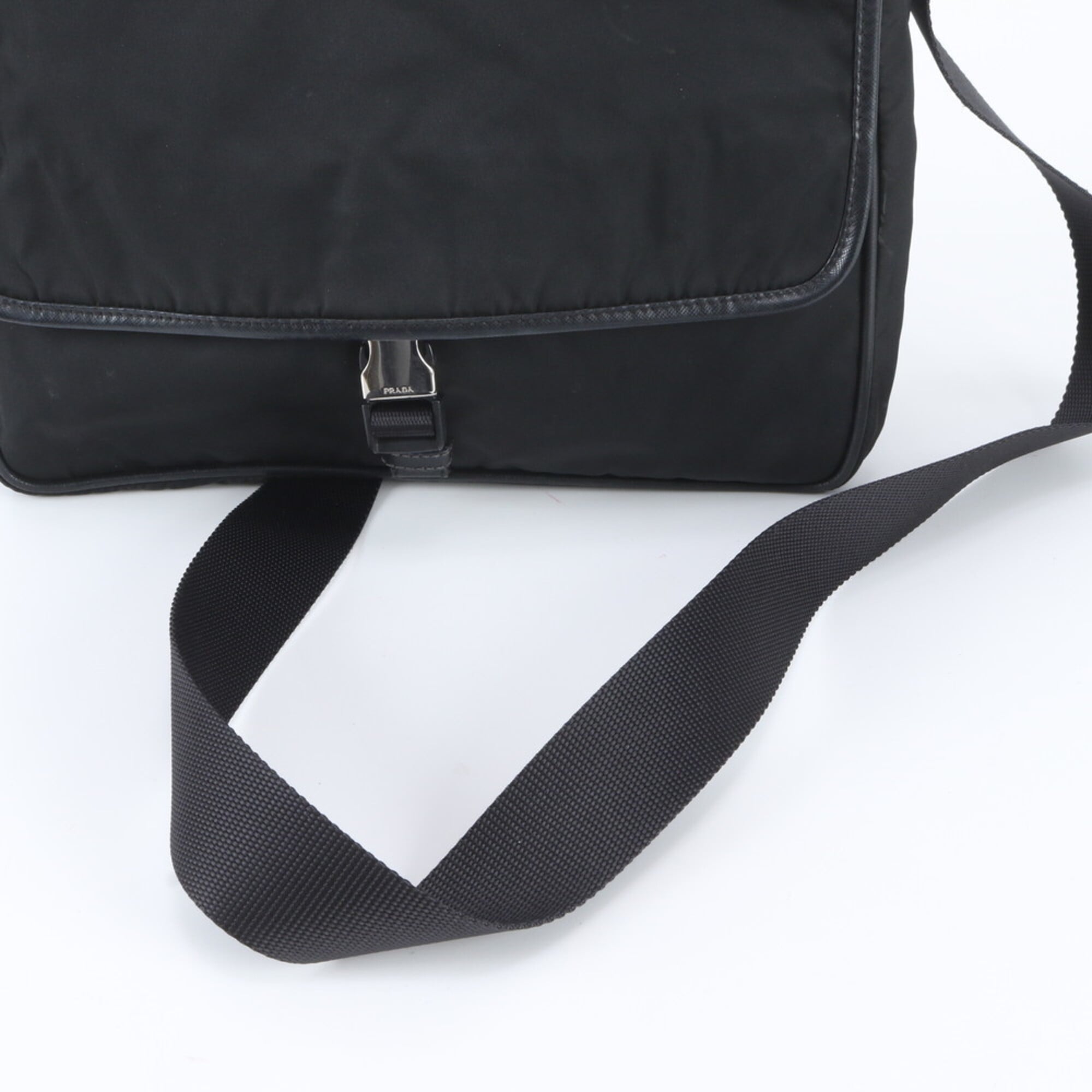 Prada Black White Nylon Leather Shoulder Bag (Pre-Owned)