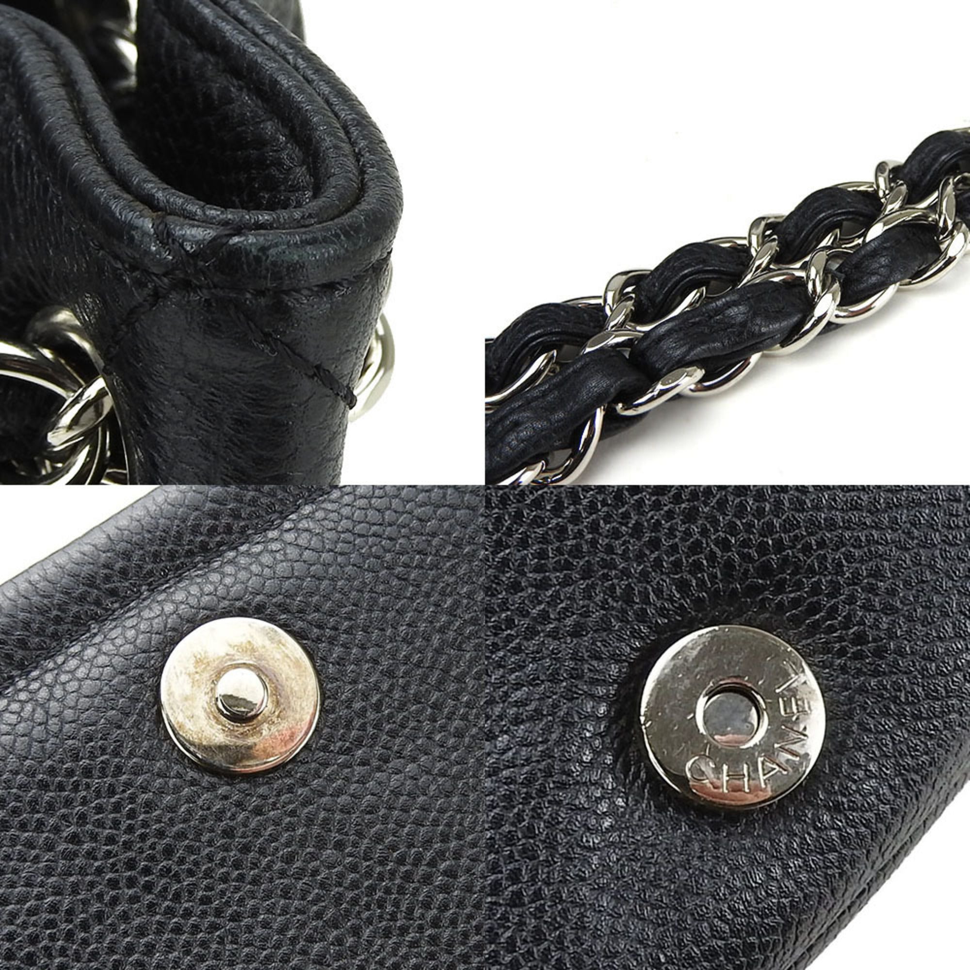 Chanel Black Grained Calfskin Shoulder Bag (Pre-Owned)
