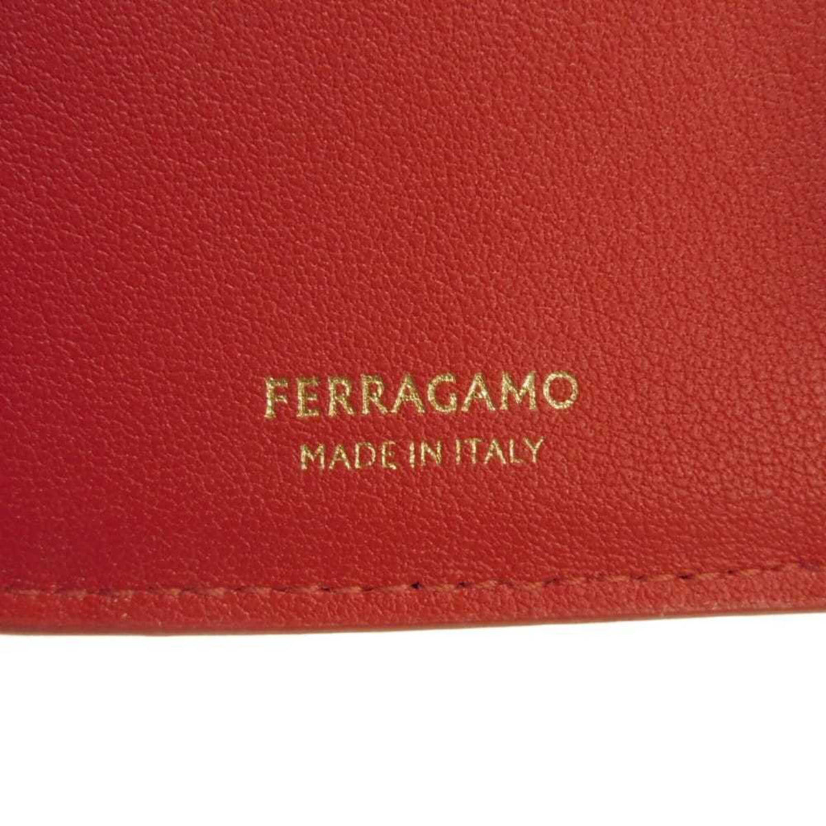 Salvatore Ferragamo Red Color Leather Wallet (Tri-Fold) (Pre-Owned)