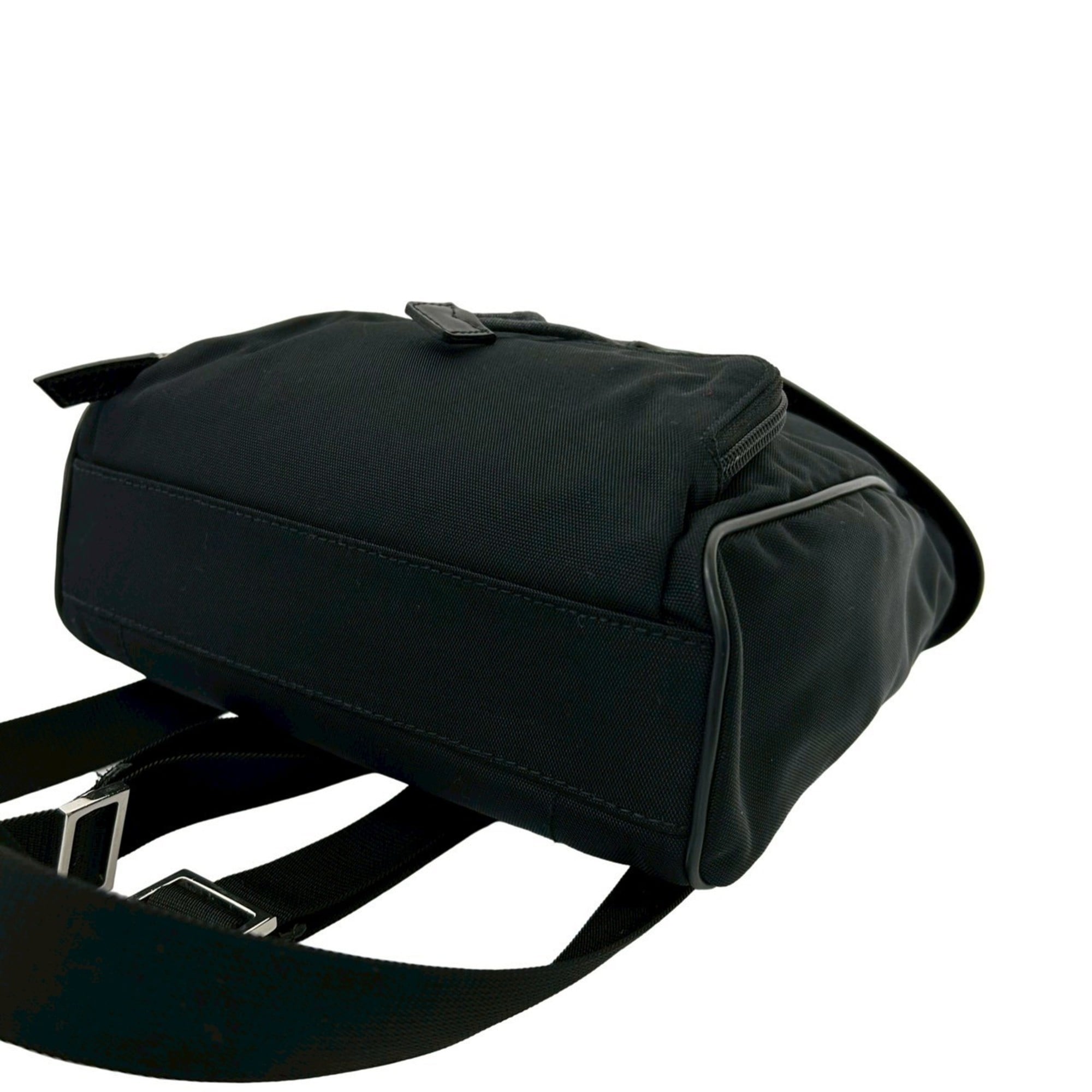 Gucci Black Nylon Leather Backpack (Pre-Owned)