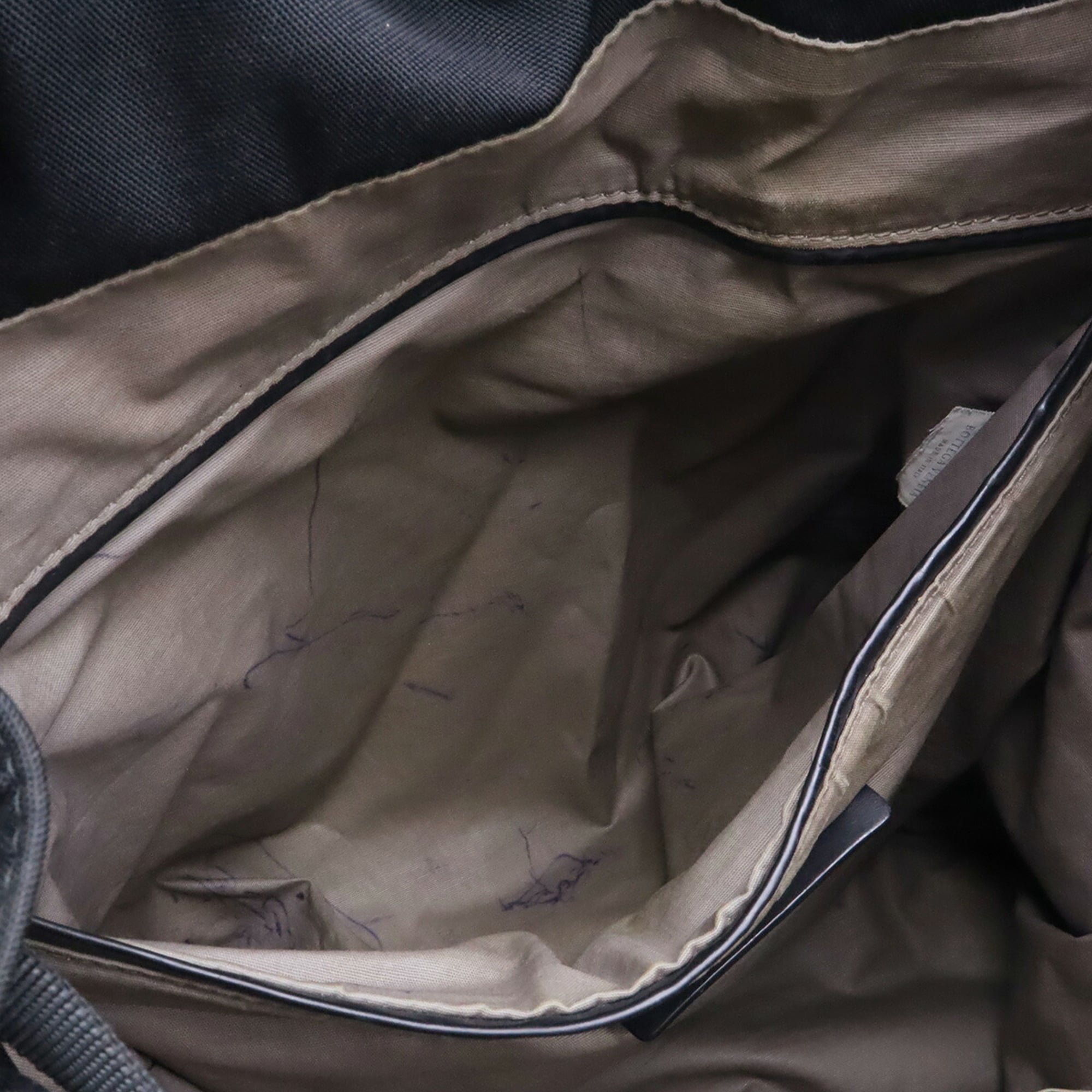 Bottega Veneta Black Nylon Leather Backpack (Pre-Owned)