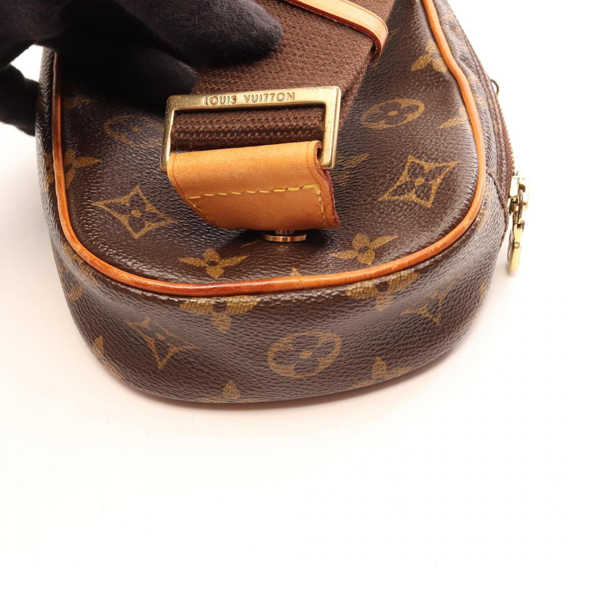 Louis Vuitton Brown Pvc Leather Fanny Pack Handbag (Pre-Owned)