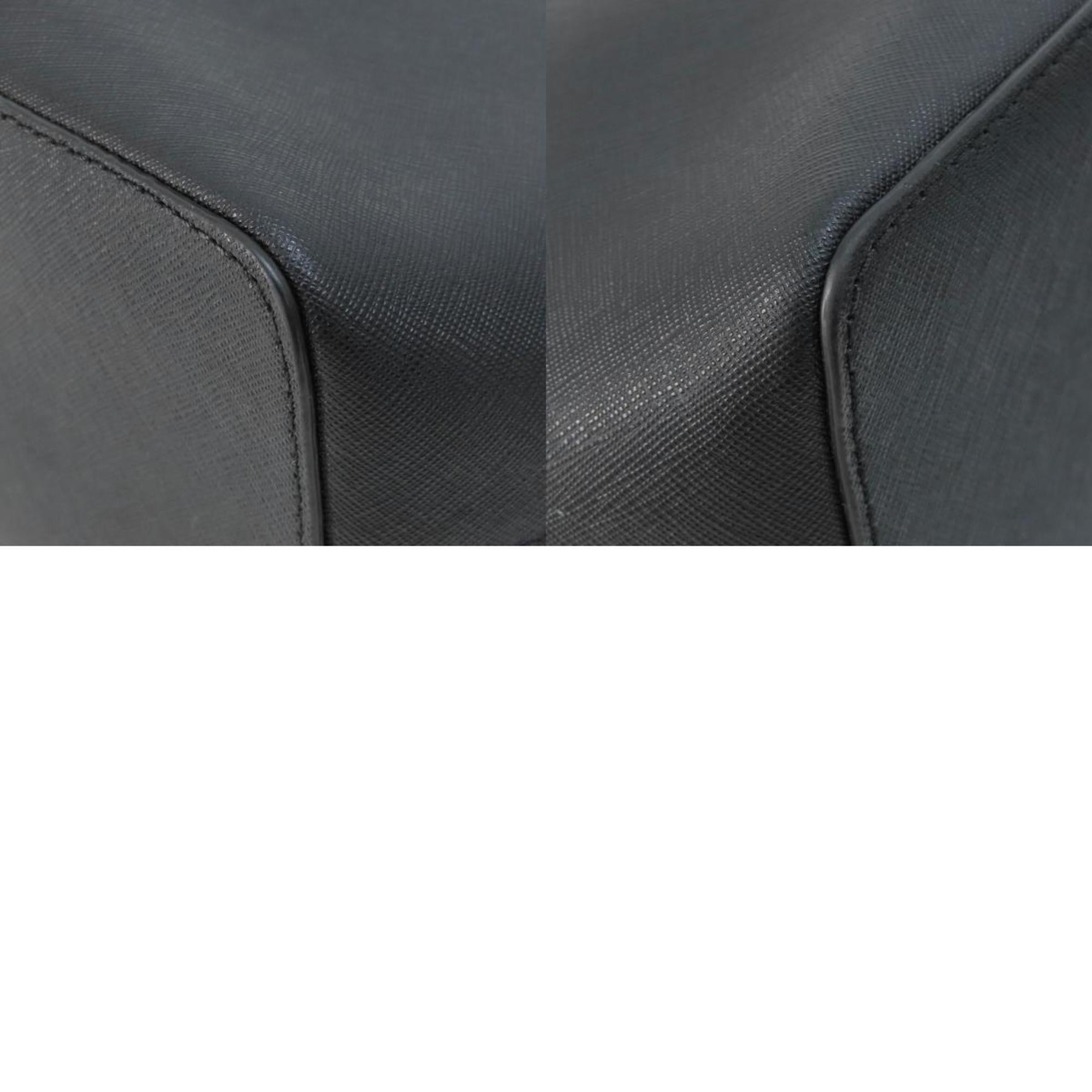Michael Kors Black Pvc Handbag (Pre-Owned)