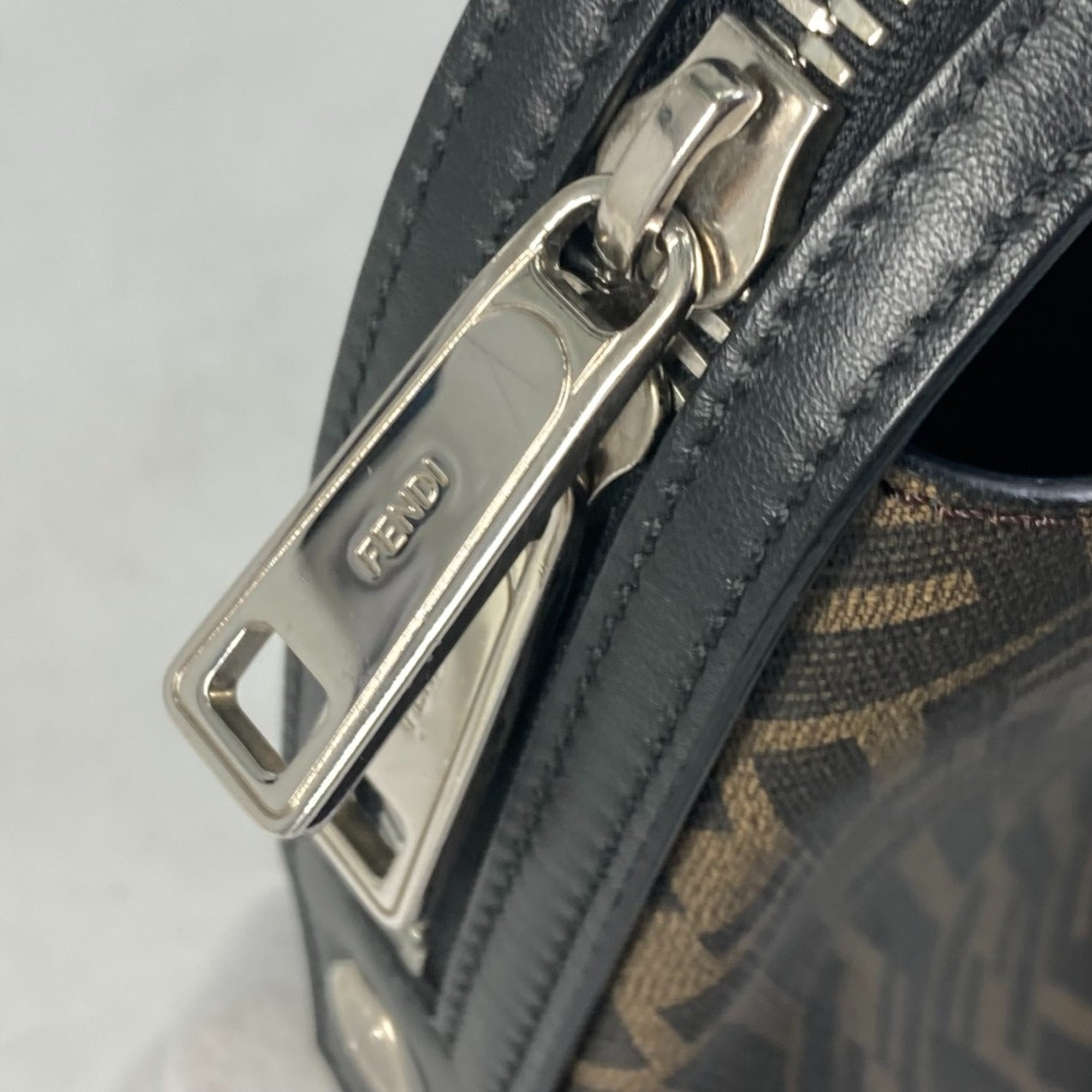 Fendi Brown Other Handbag (Pre-Owned)