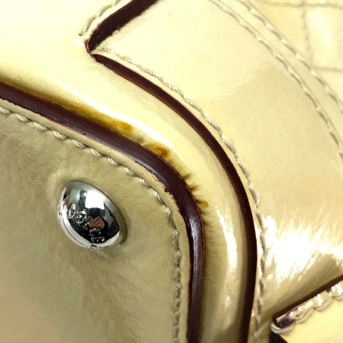 Dolce & Gabbana Beige Patent Leather Shoulder Bag (Pre-Owned)