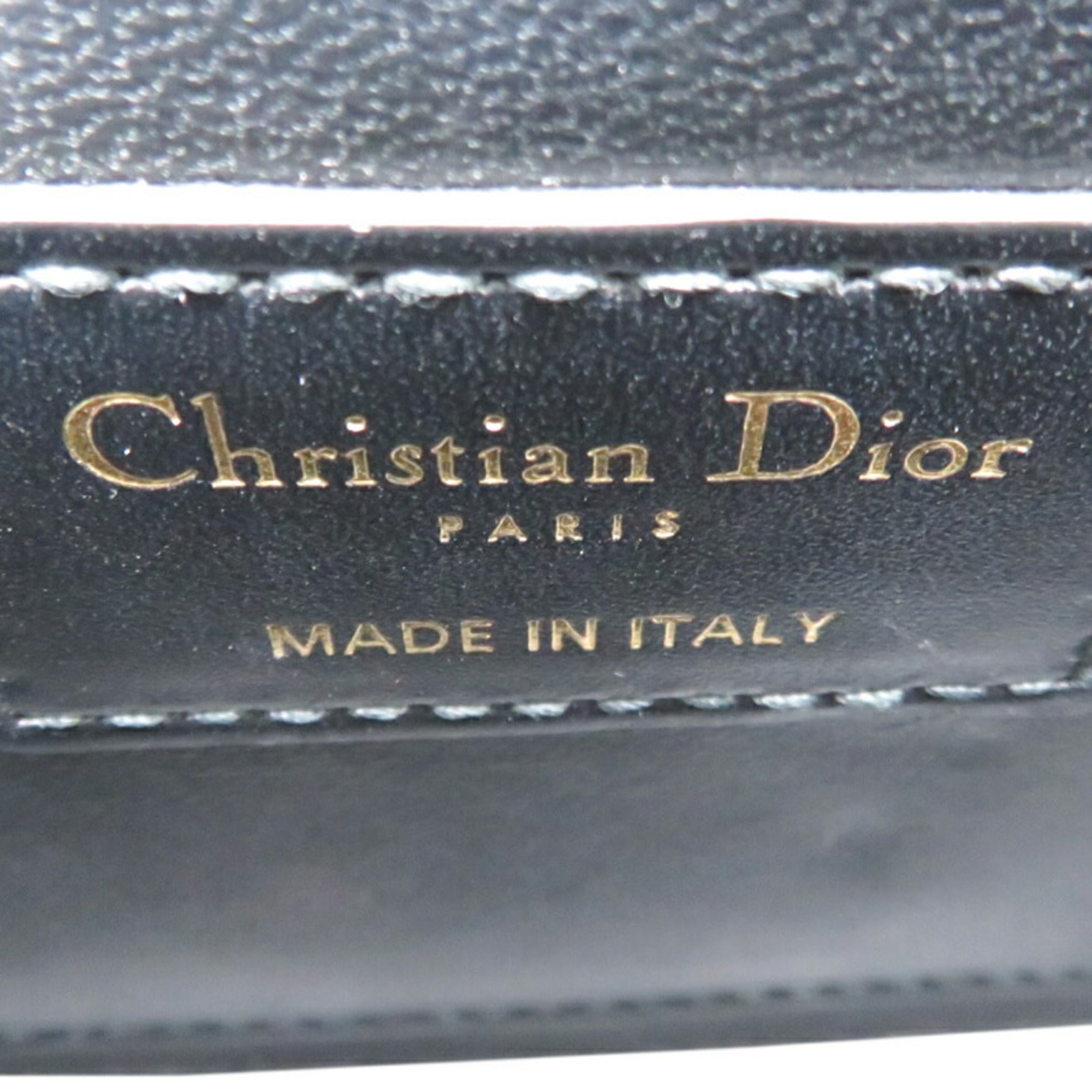 Christian Dior Black Leather Shoulder Bag (Pre-Owned)
