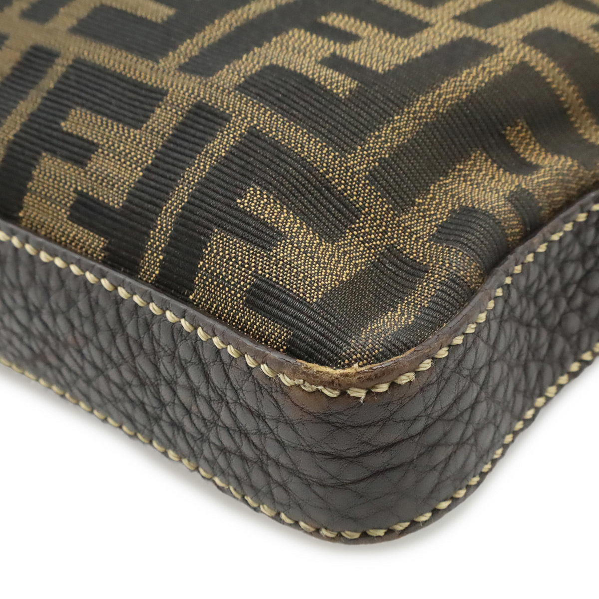 Fendi Brown Canvas Shoulder Bag (Pre-Owned)