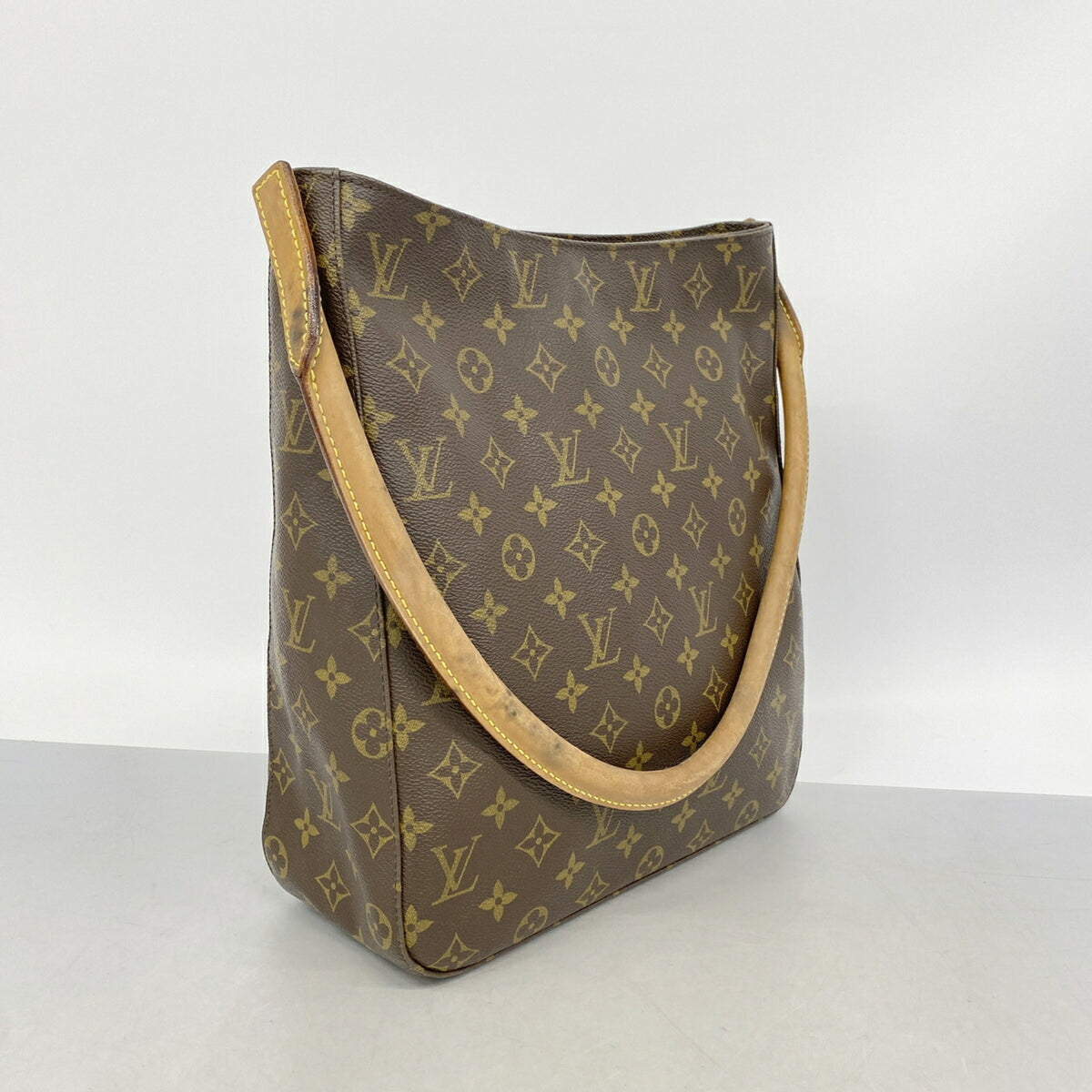 Louis Vuitton Brown Shoulder Bag (Pre-Owned)