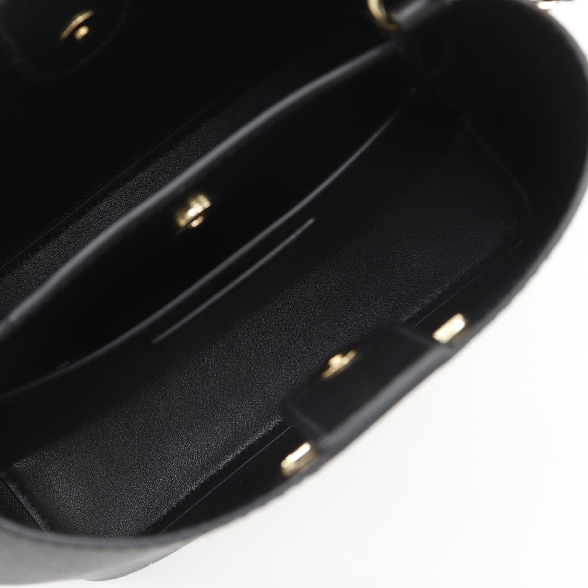 Michael Kors Black Pvc Handbag Sling Bag (Pre-Owned)