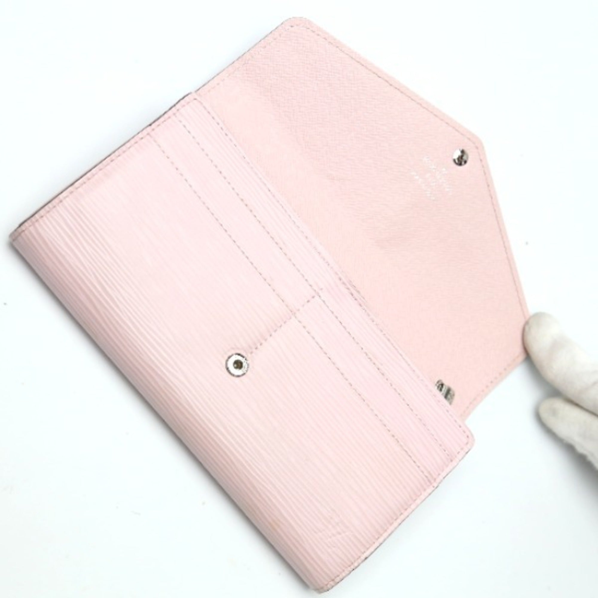 Louis Vuitton Rose Ballerine Epi Leather Long Wallet (Tri-Fold) (Pre-Owned)