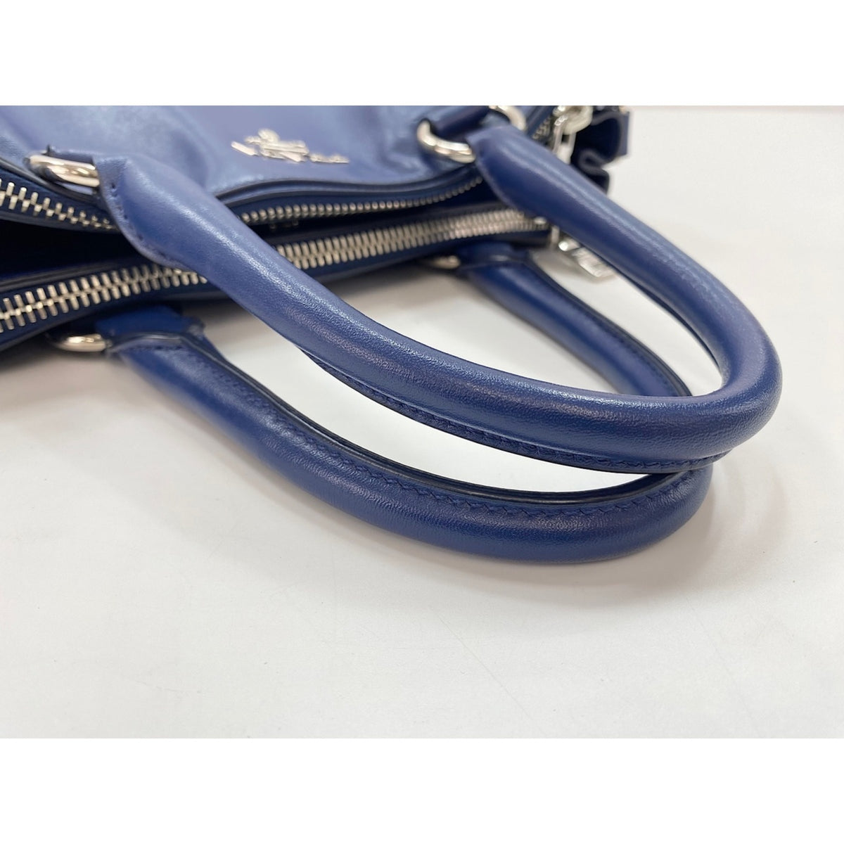 Prada Blue Handbag (Pre-Owned)
