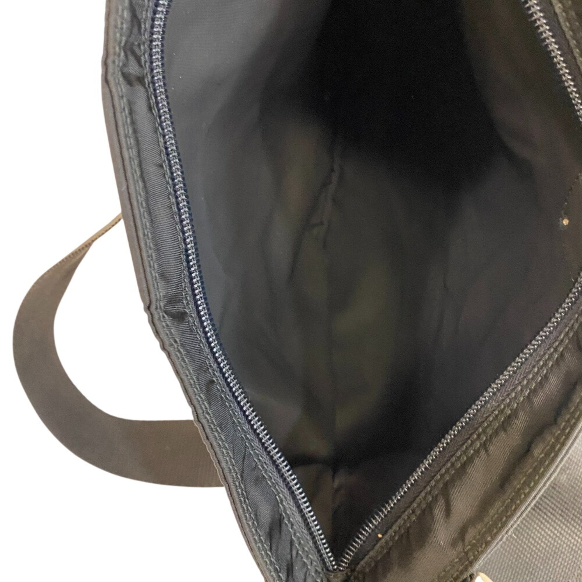 Prada Black Nylon Shoulder Bag (Pre-Owned)
