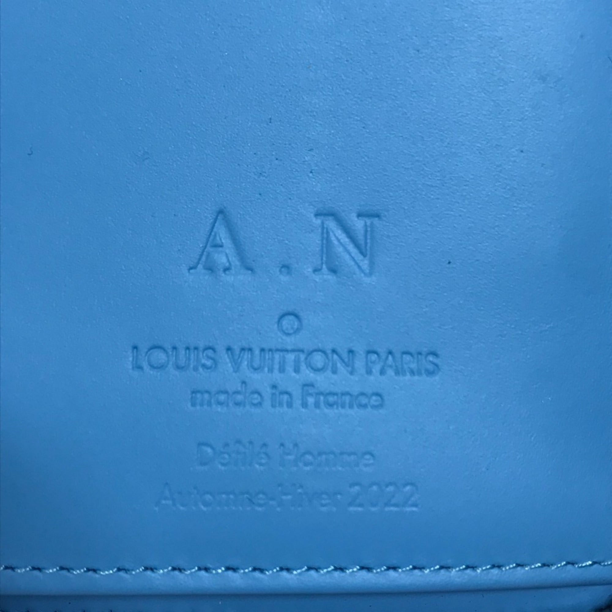 Louis Vuitton White Leather Long Wallet (Bi-Fold) (Pre-Owned)