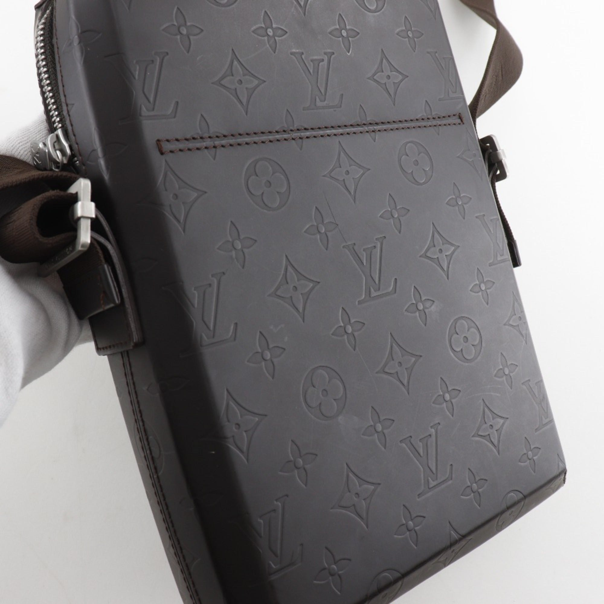 Louis Vuitton Brown Leather Shoulder Bag (Pre-Owned)